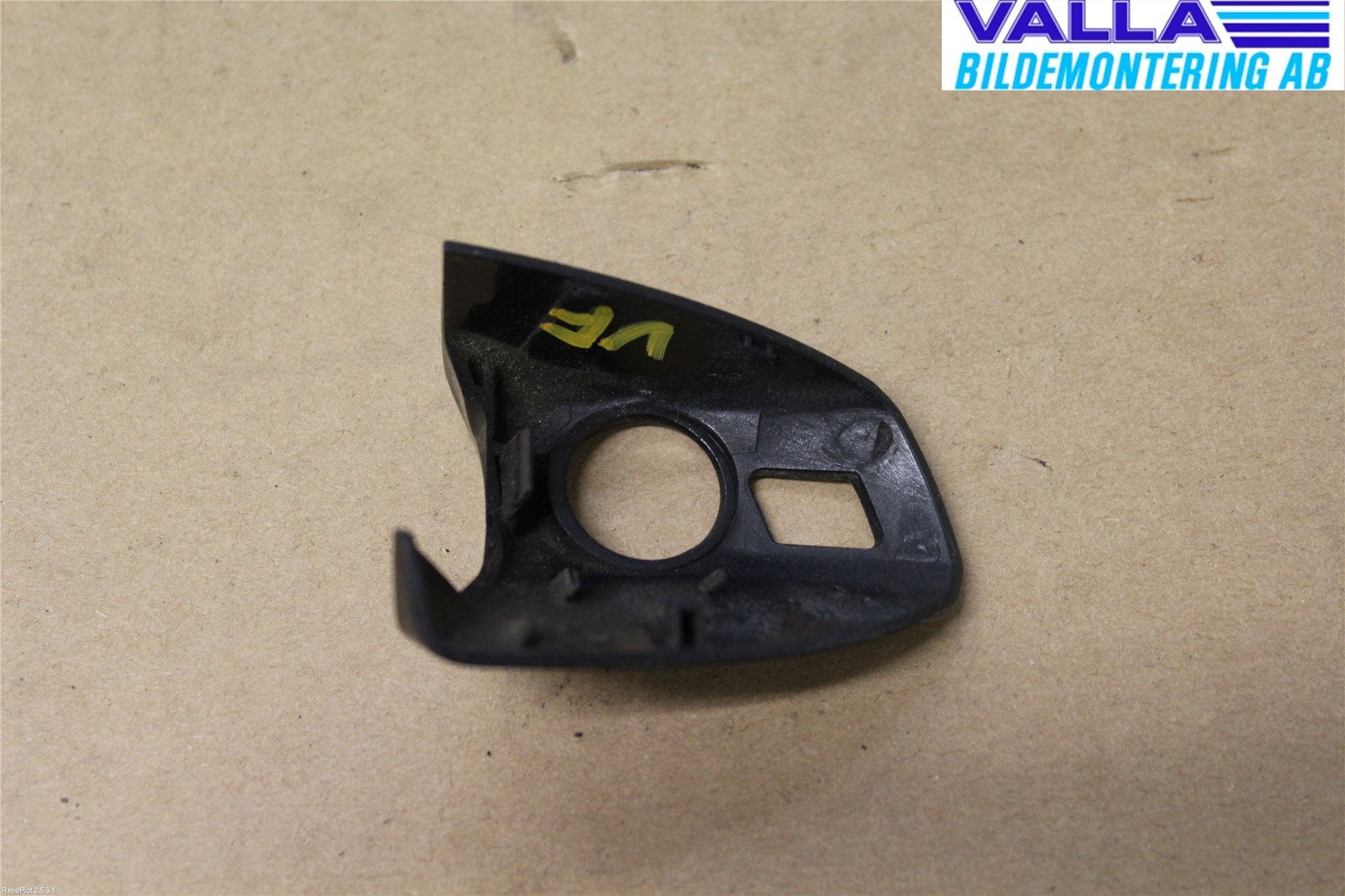 Mercedes-Benz MB C-KLASS (W204) 07-15 Dörrhandtag Yttre Vä