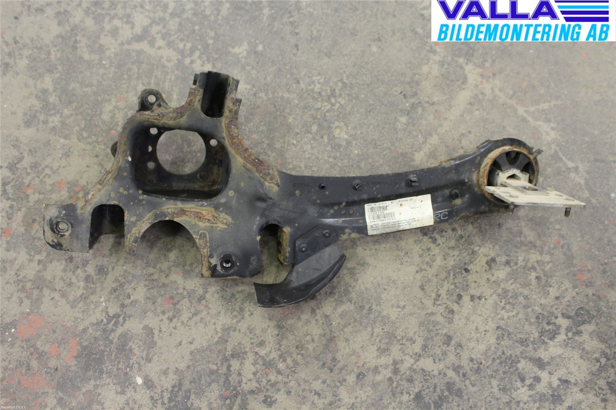 Volvo XC60 09-13 Bärarm Bak Vänster