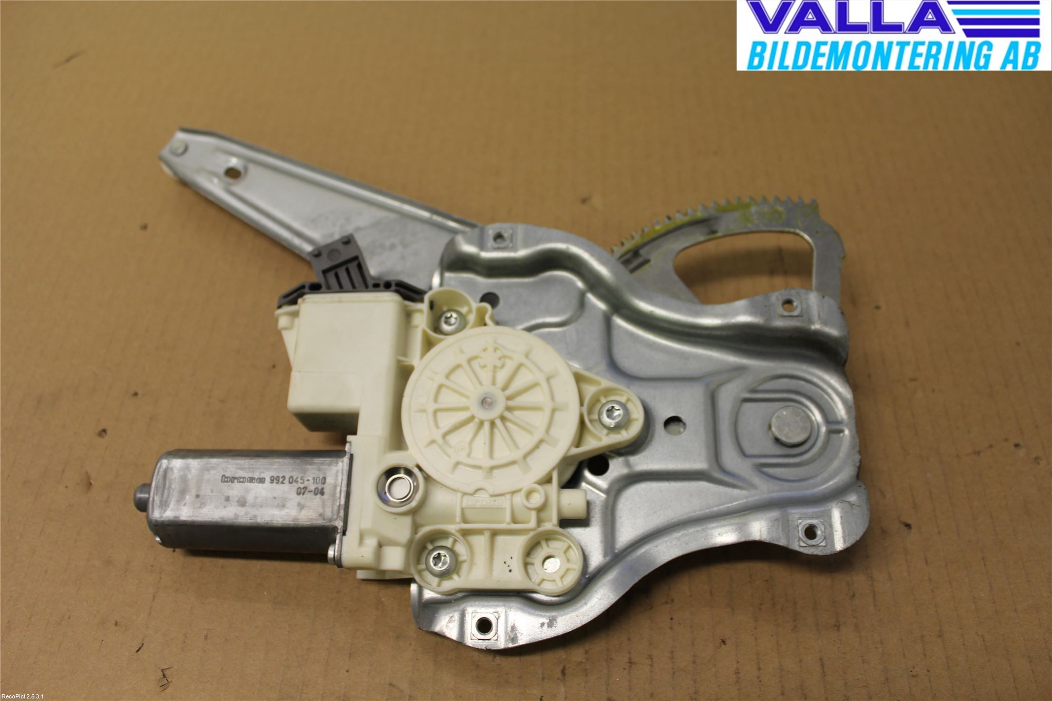 Toyota AVENSIS 07-08 Fönsterhiss El Kompl