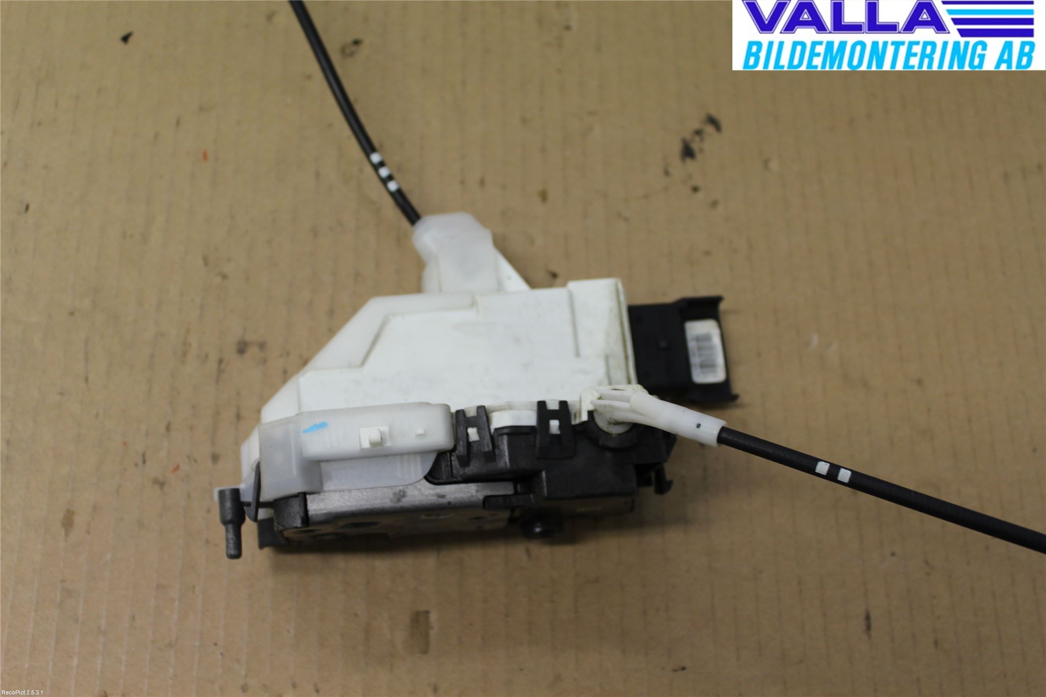 Peugeot 3008 09-16 Låskista-Dörrlås