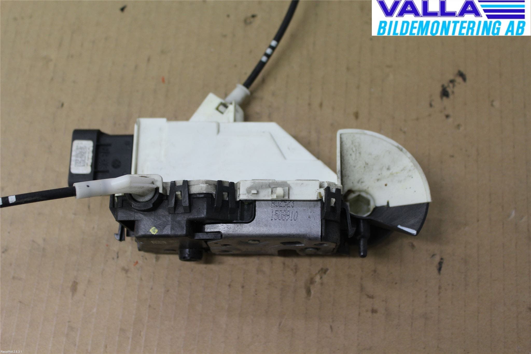 Peugeot 3008 09-16 Låskista-Dörrlås