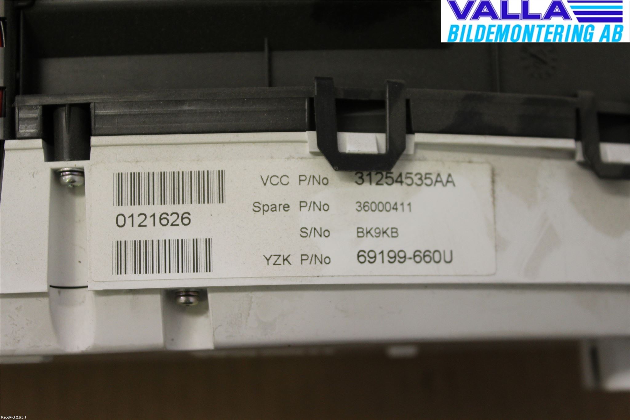 Volvo V70 08-13 Instrument Komb