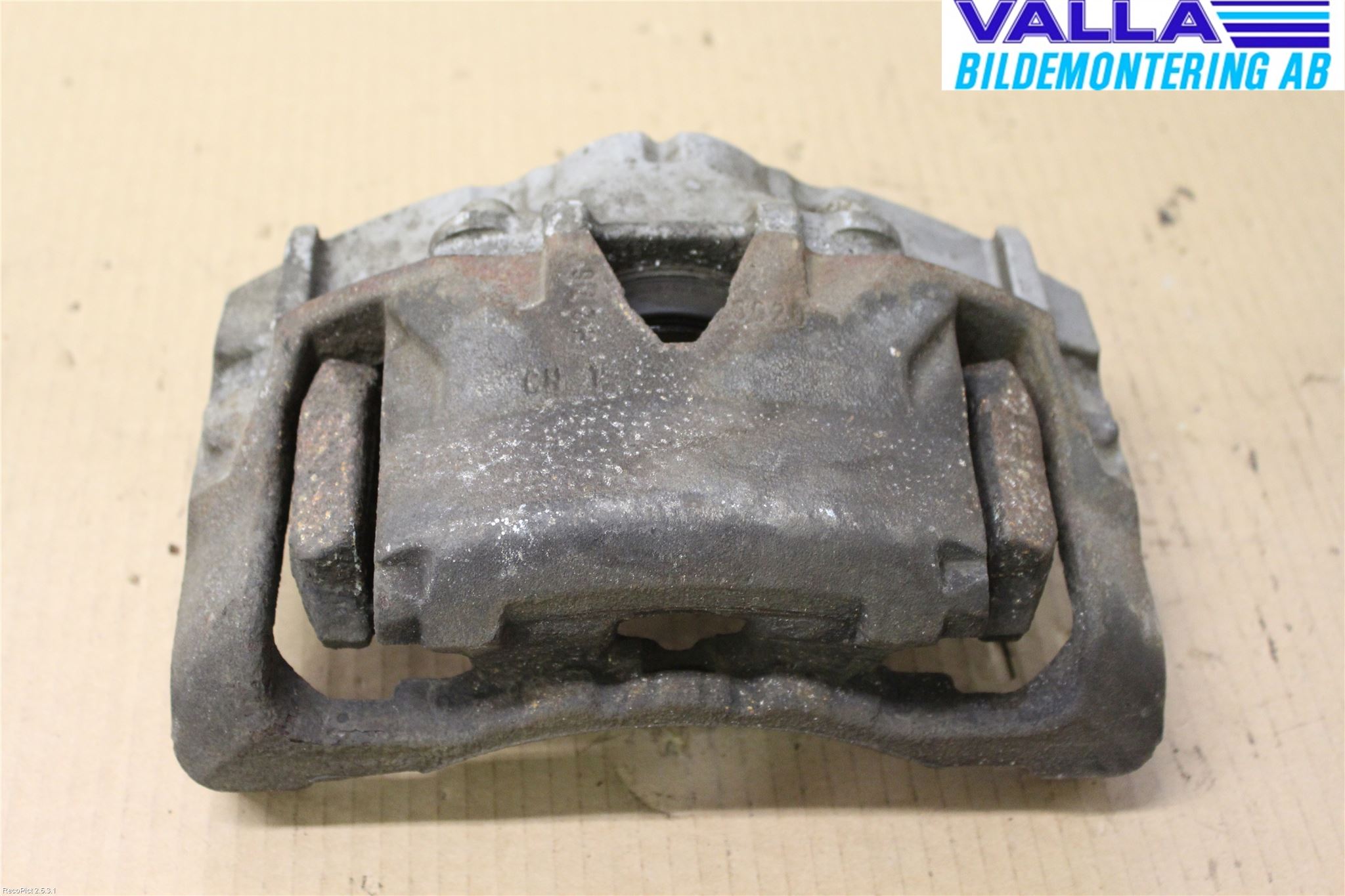 Volvo V70 08-13 Bromsok Fram Vänster