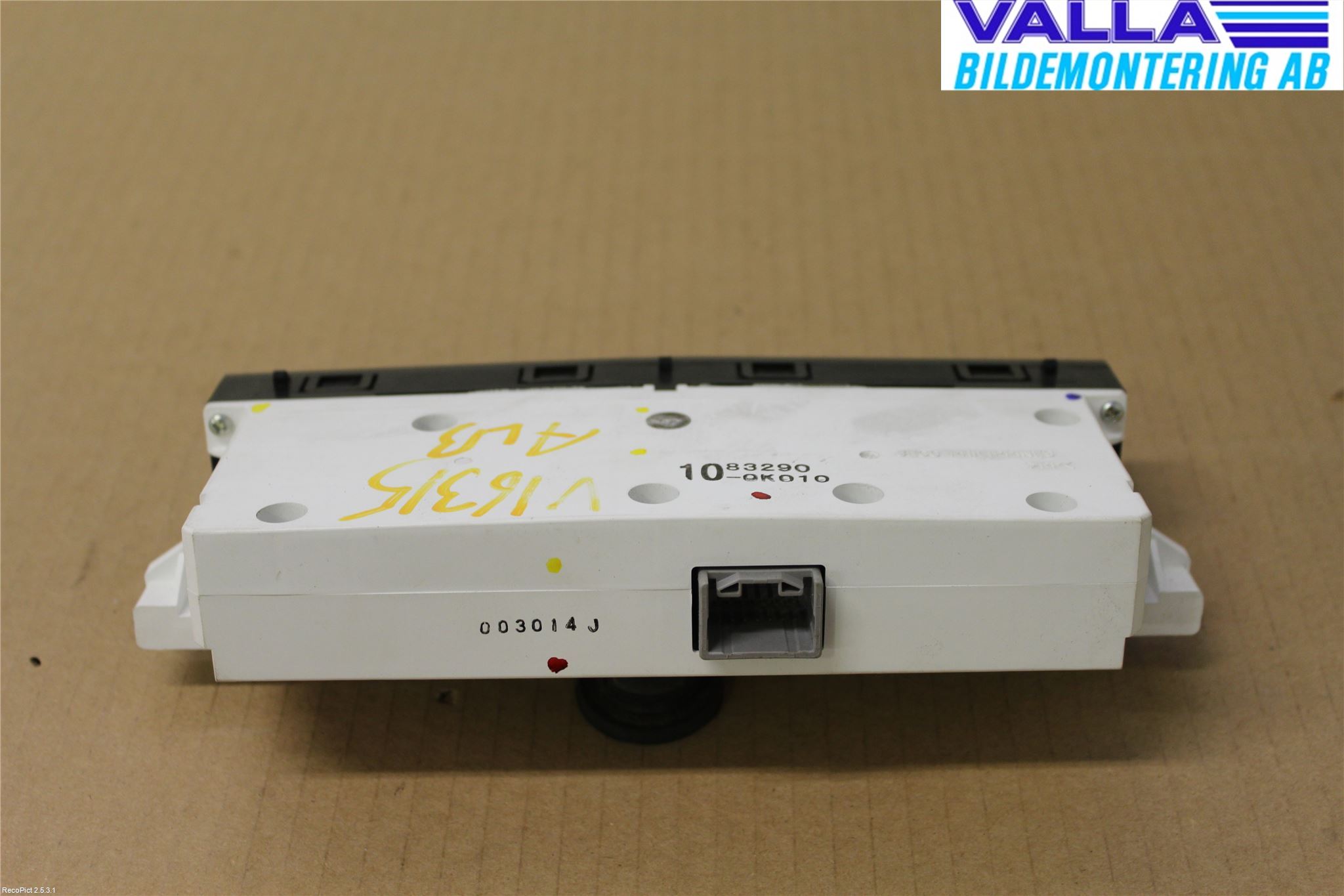 Toyota HILUX 05-16 Kontrolldisplay