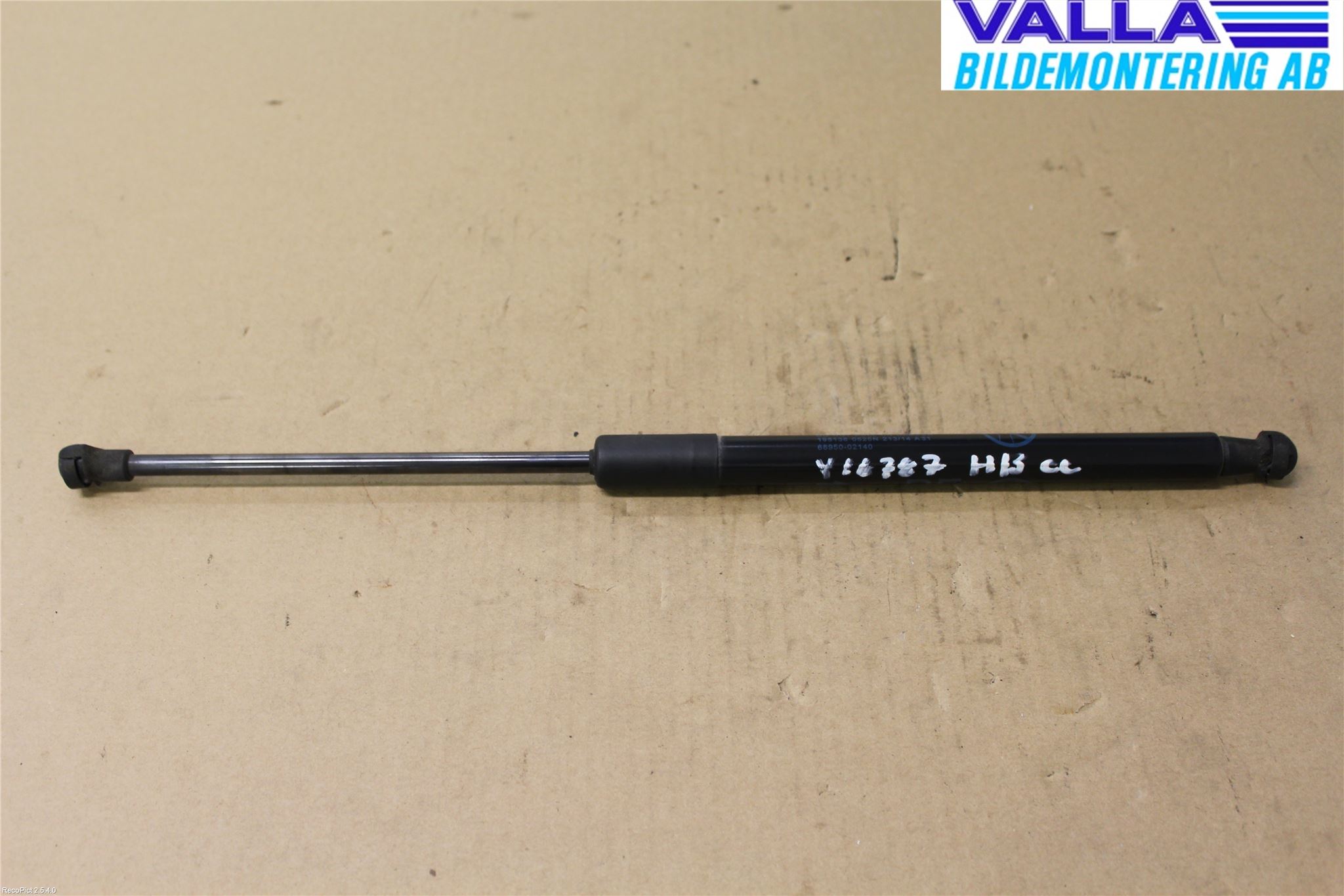 Toyota AURIS 13-19 Gasfjäder Baklucka