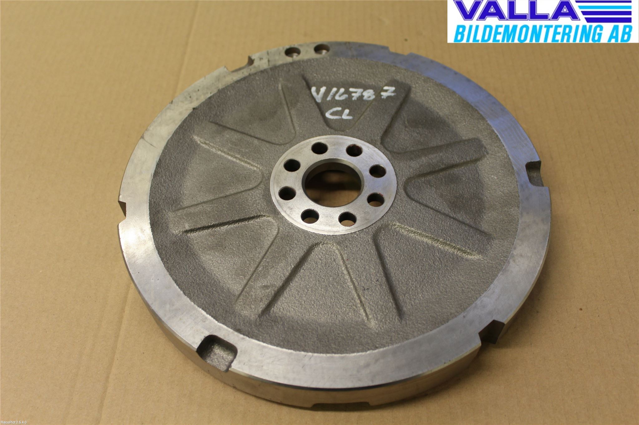 Toyota AURIS 13-19 Svänghjul Aut