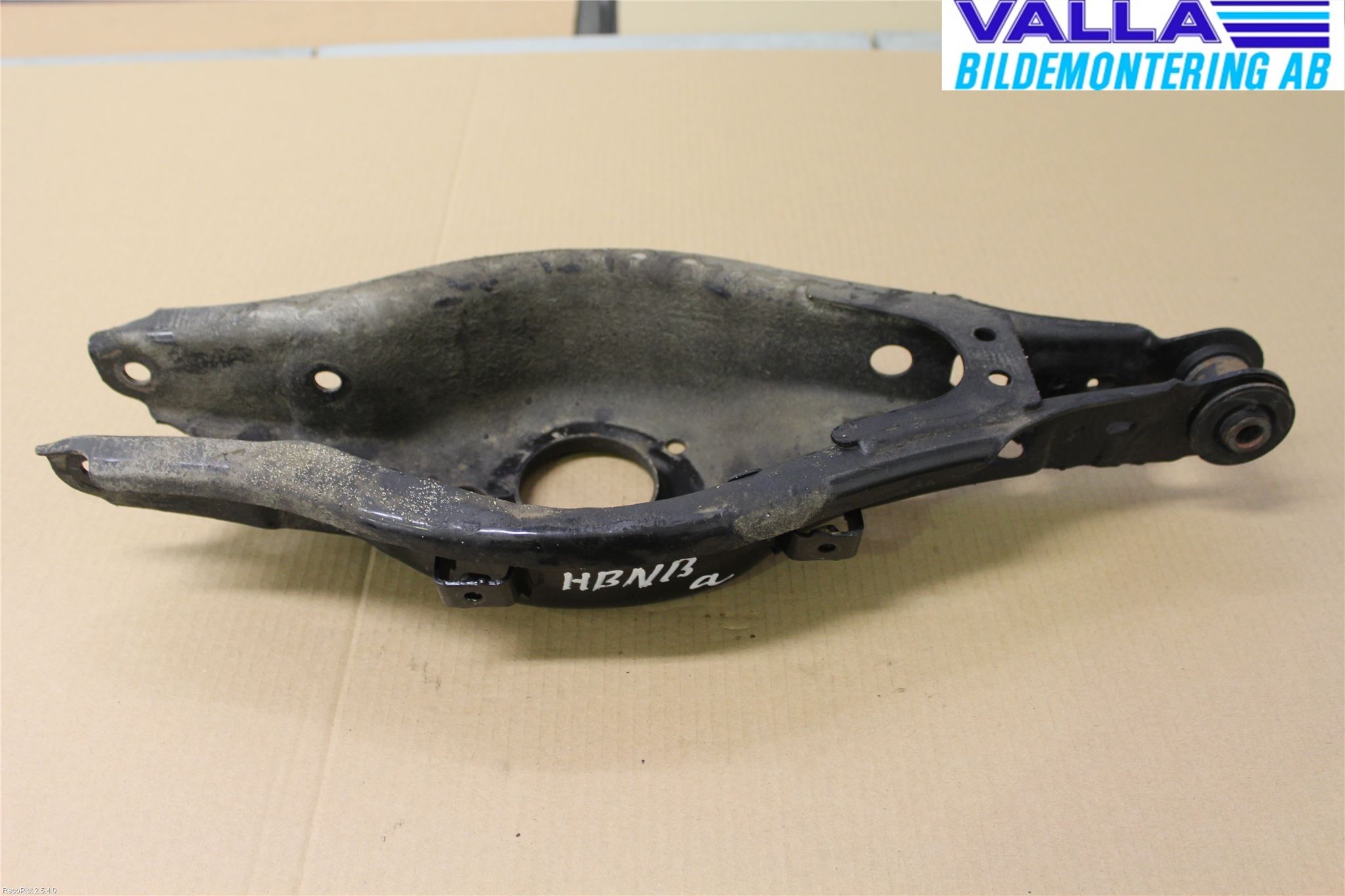 Toyota AURIS 13-19 Bärarm Bak Höger