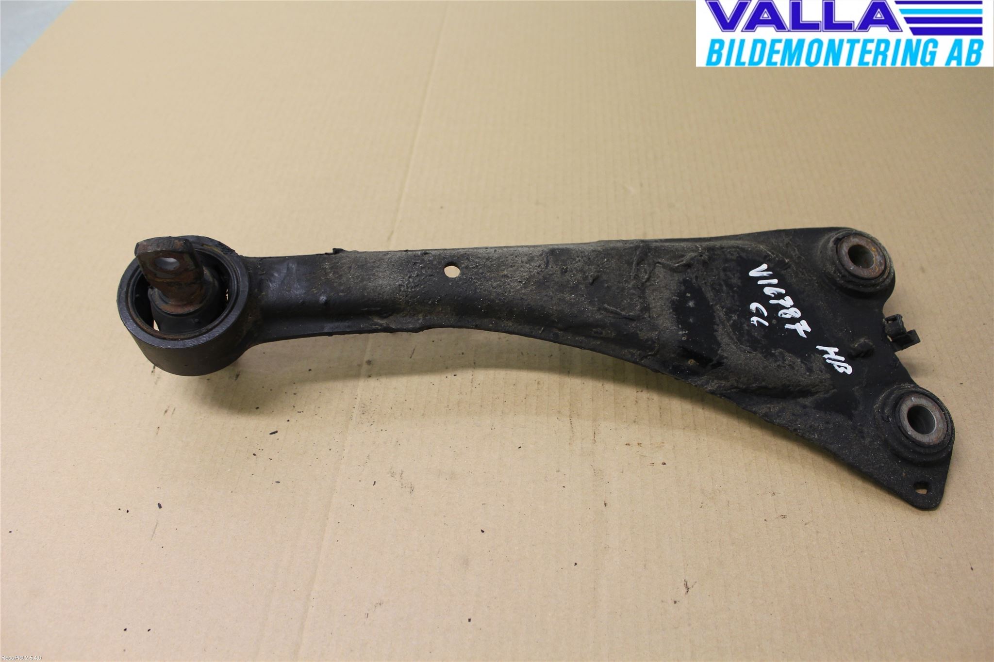 Toyota AURIS 13-19 Bärarm Bak Höger