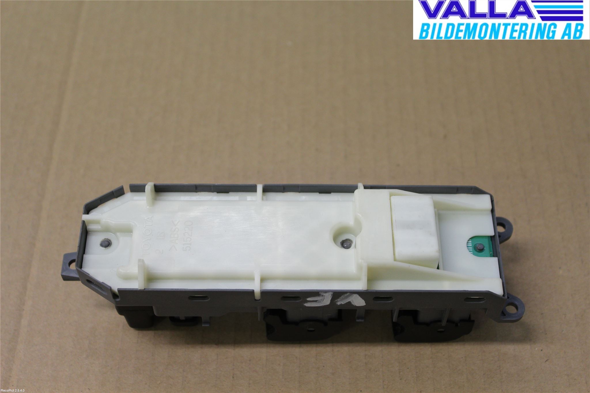 Toyota AURIS 13-19 Strömställare Elhiss