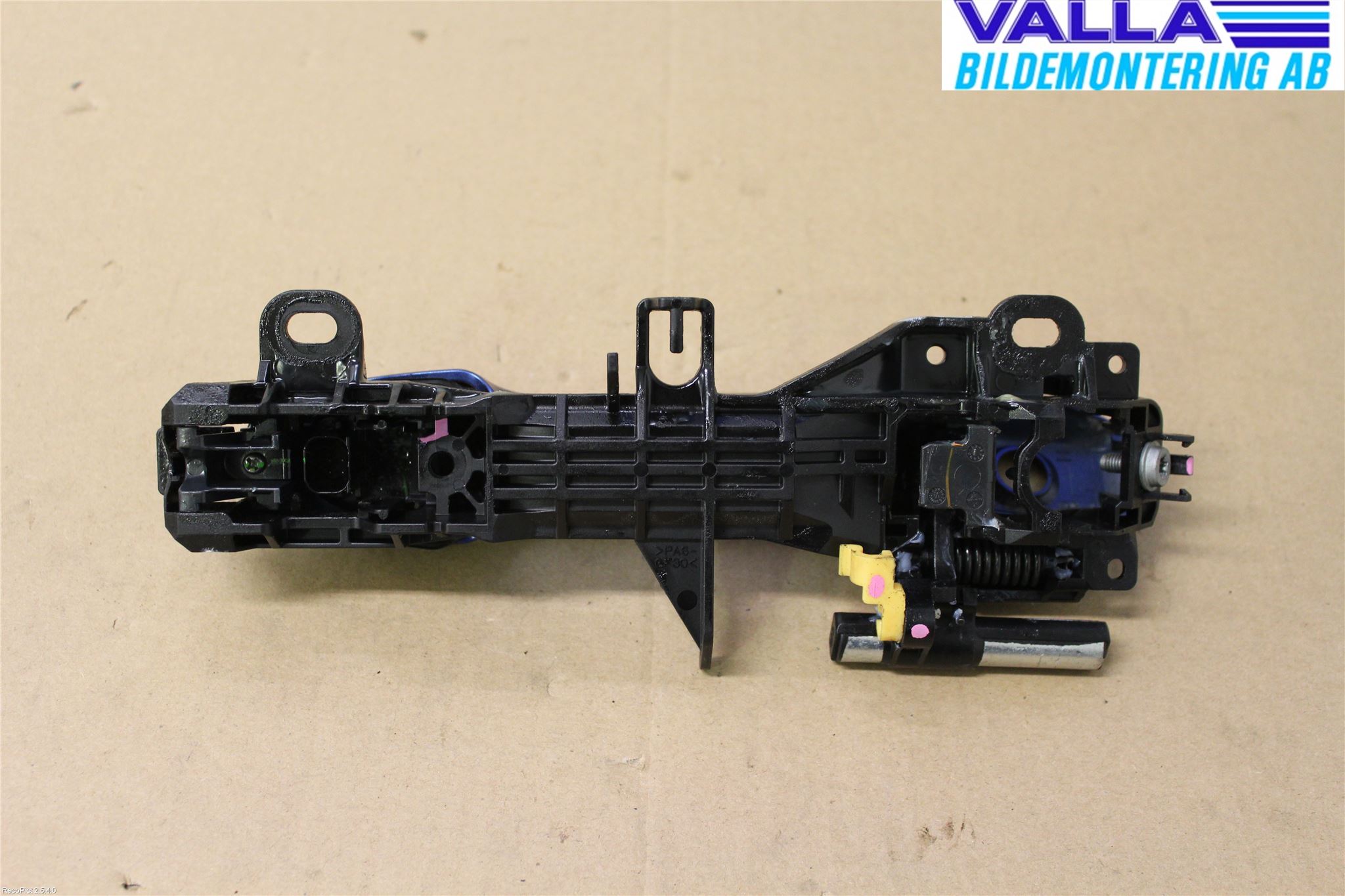 Toyota AURIS 13-19 Dörrhandtag Yttre Vä