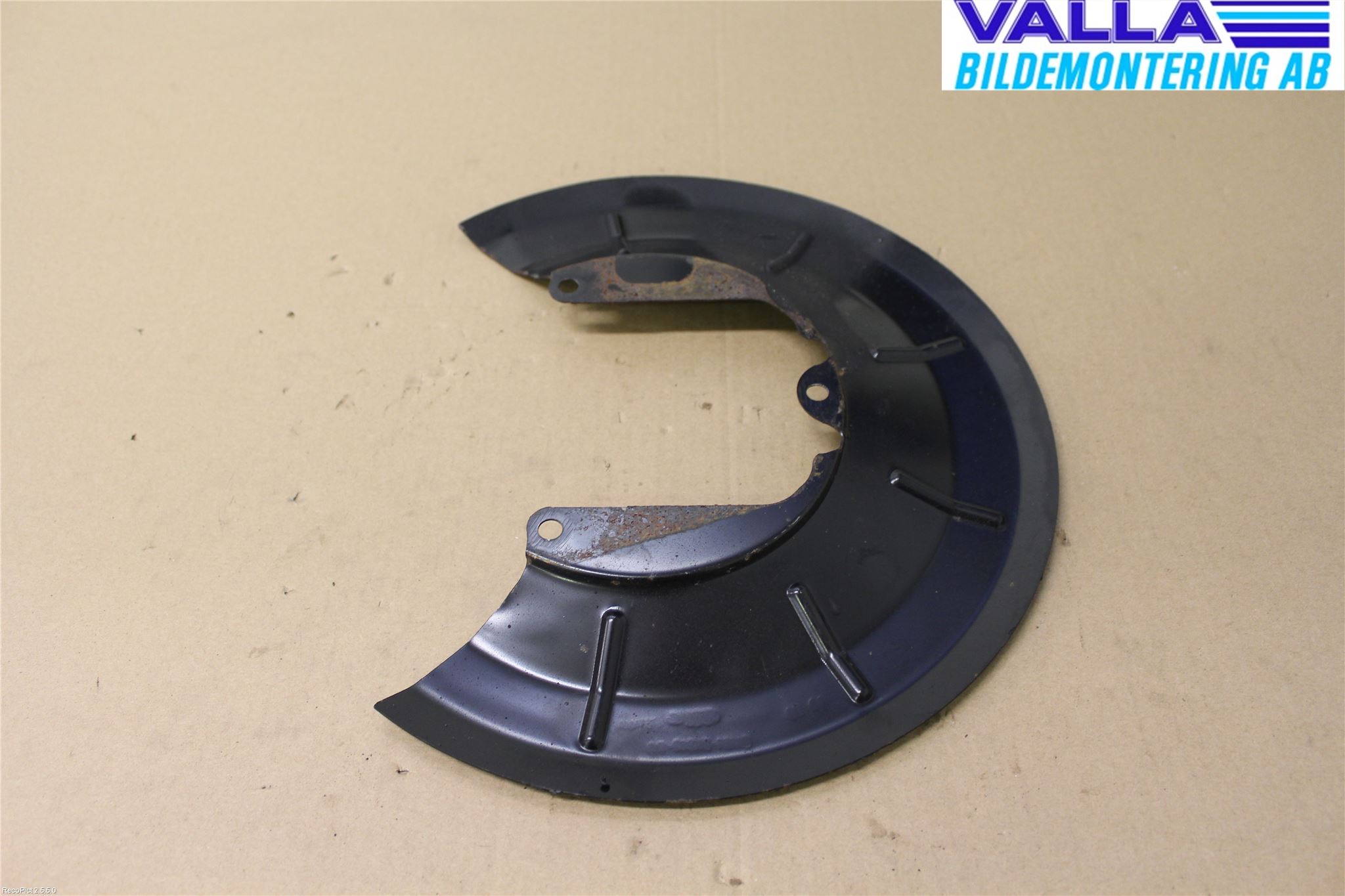 Ford TRANSIT SKÅP/BUSS 14-22 Bromssköld Bak