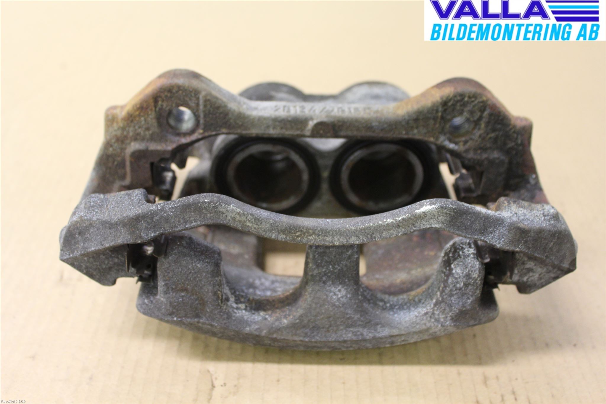 Ford TRANSIT SKÅP/BUSS 14-22 Bromsok Fram Vänster