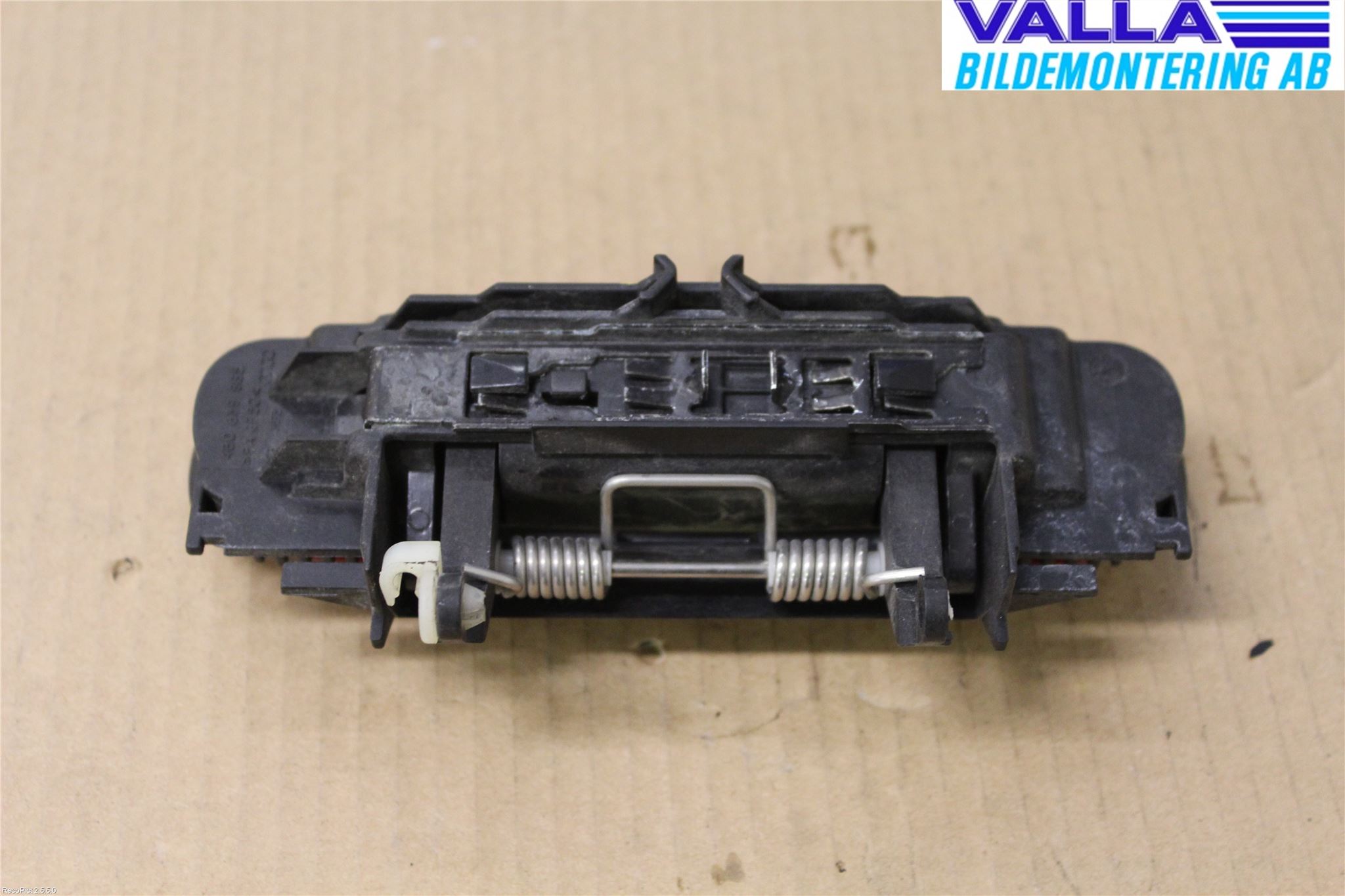 Audi A3/S3     04-05 Dörrhandtag Yttre Hö