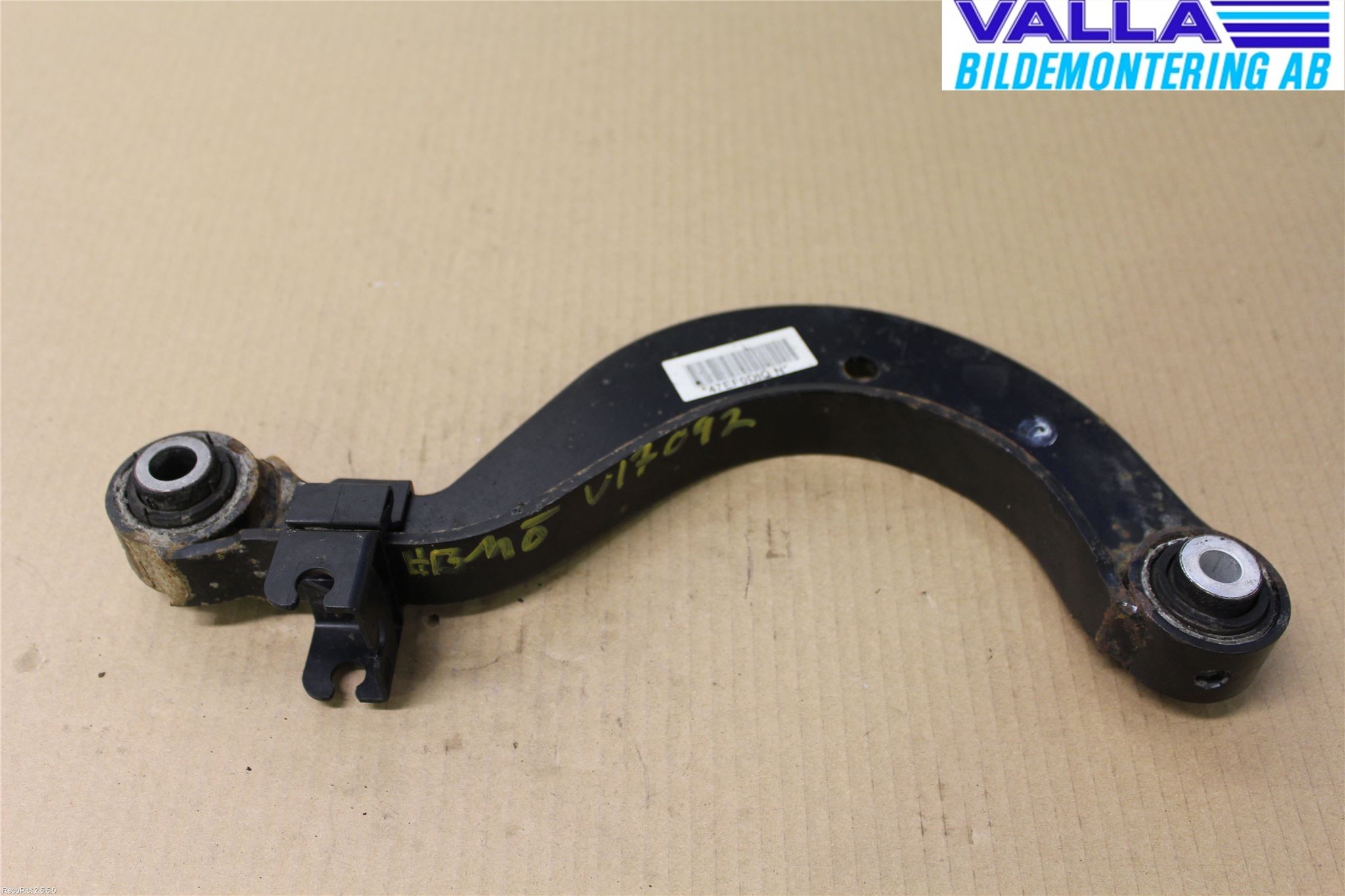 Audi A3/S3     04-05 Bärarm Bak Övre Höger