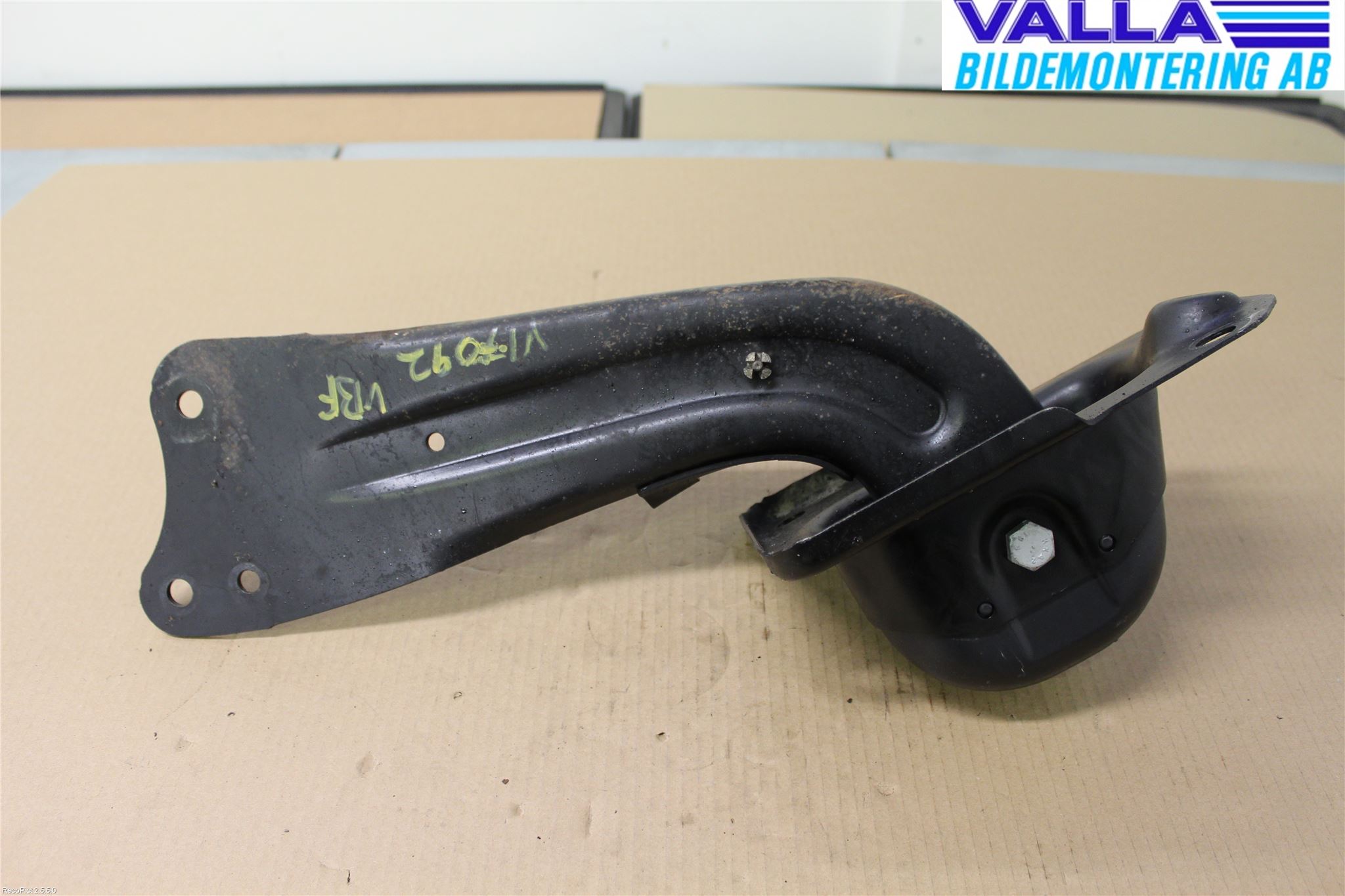 Audi A3/S3     04-05 Bärarm Bak Vänster