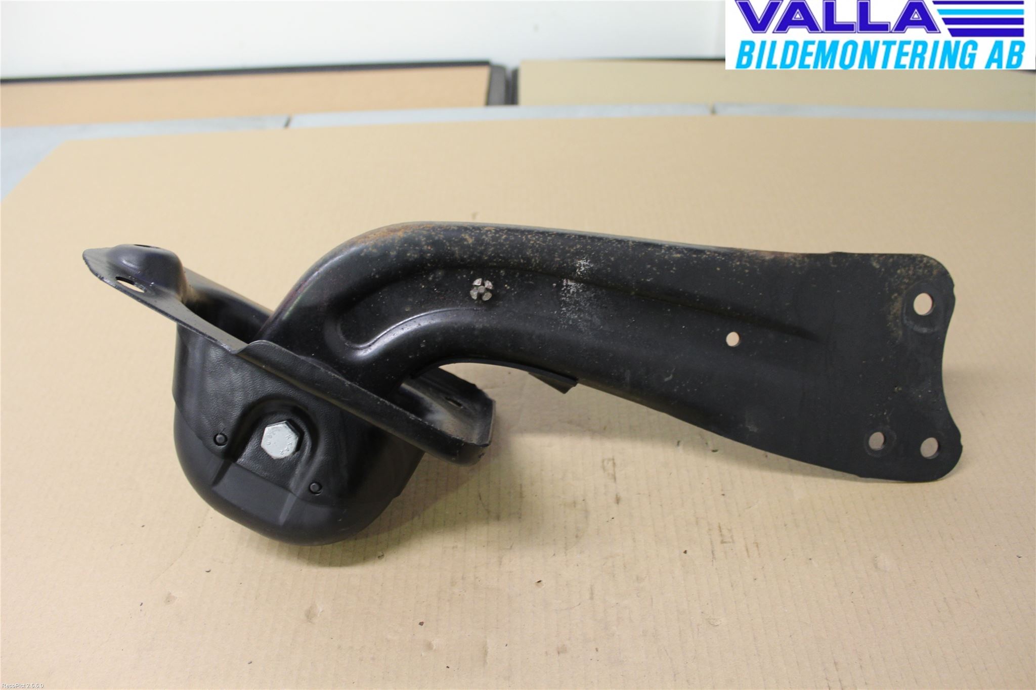 Audi A3/S3     04-05 Bärarm Bak Höger