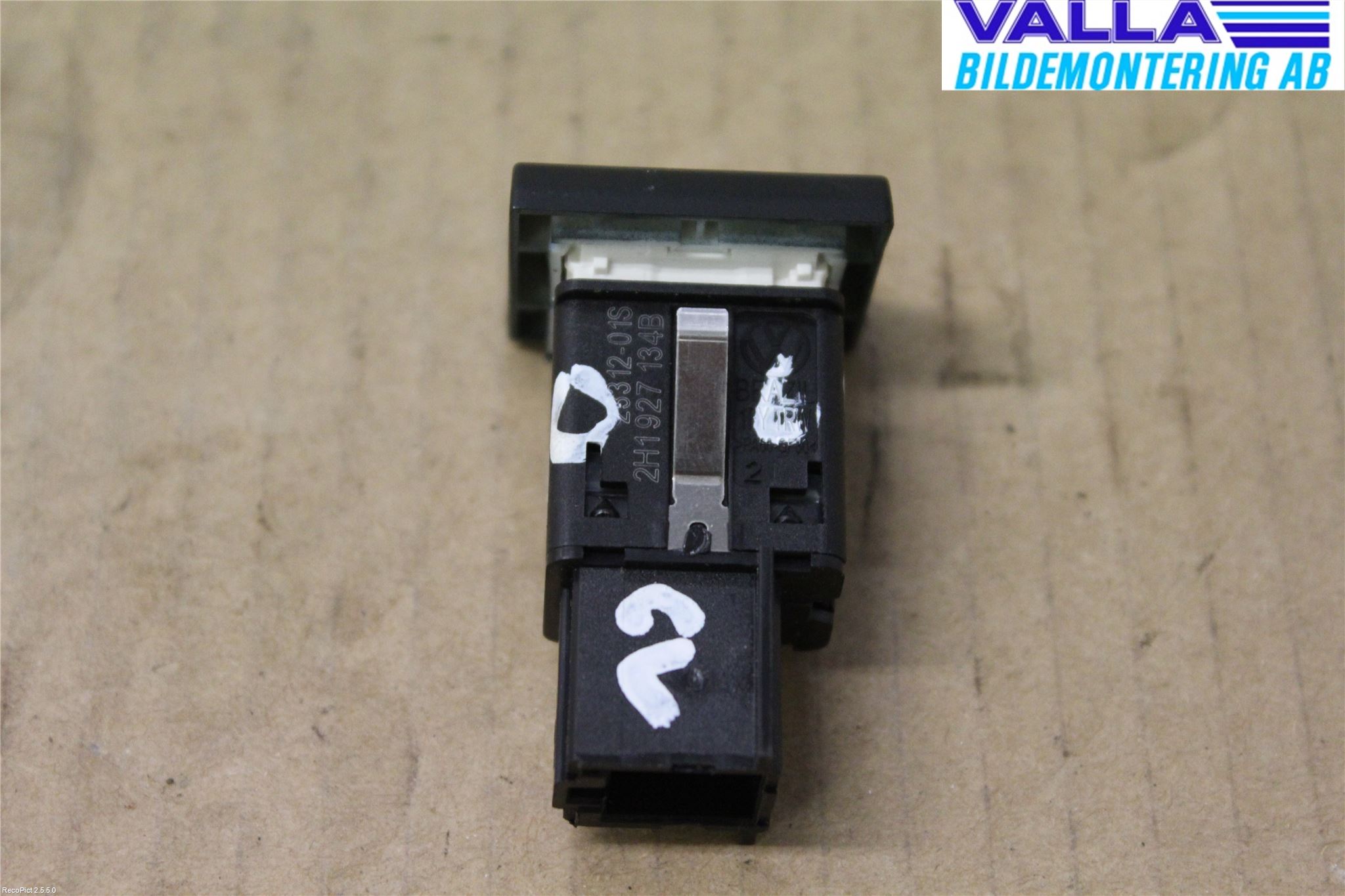 Volkswagen VW AMAROK 2H 10-22 Strömställare Antisladd