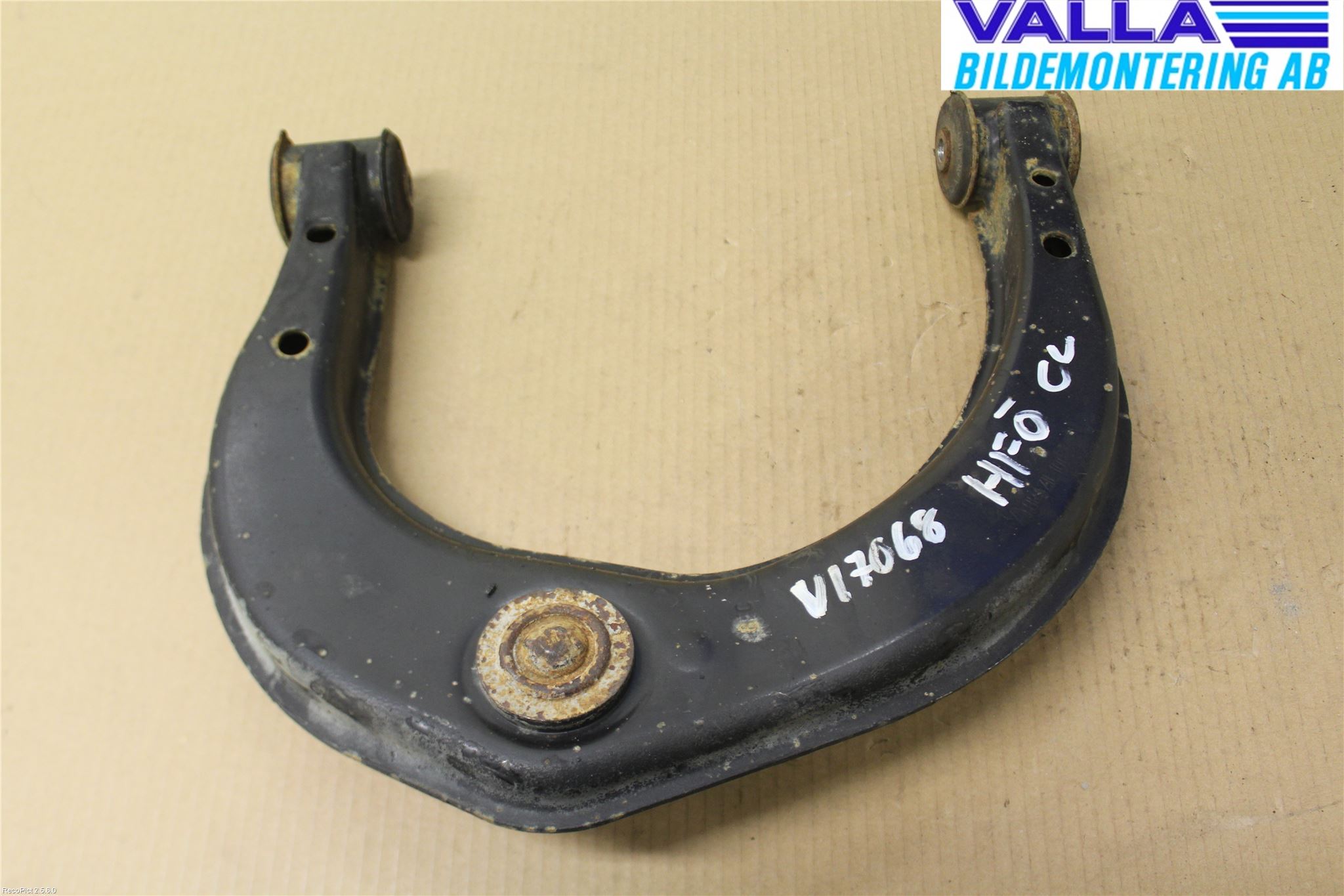 Volkswagen VW AMAROK 2H 10-22 Bärarm Fram Övre Hö