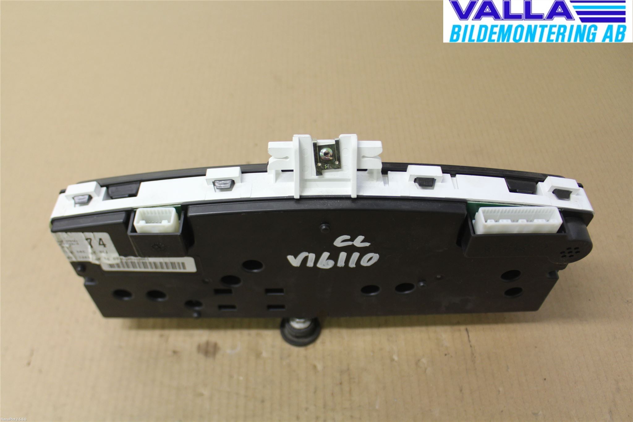 Toyota COROLLA 02-07 Instrument Komb