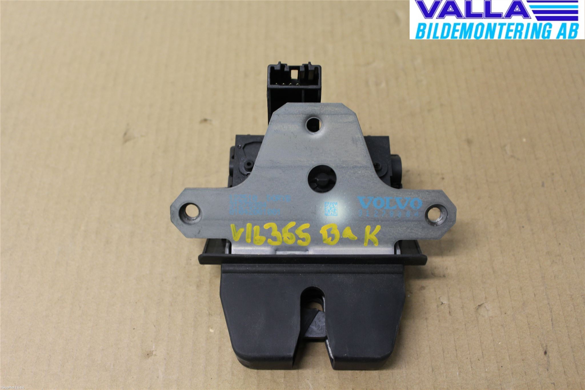 Volvo S60 11-13 Låskista Baklucka