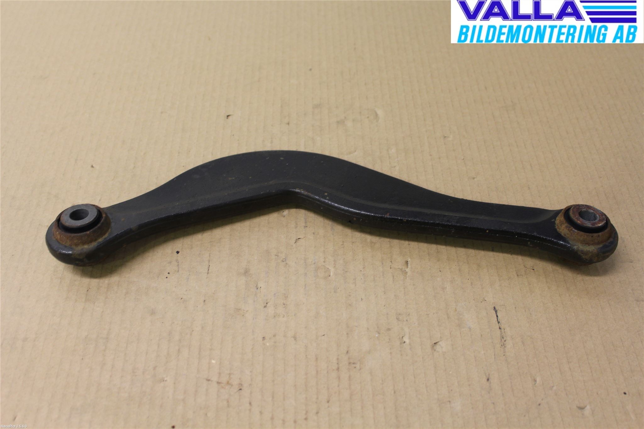 Volvo S60 11-13 Bärarm Bak Övre Höger