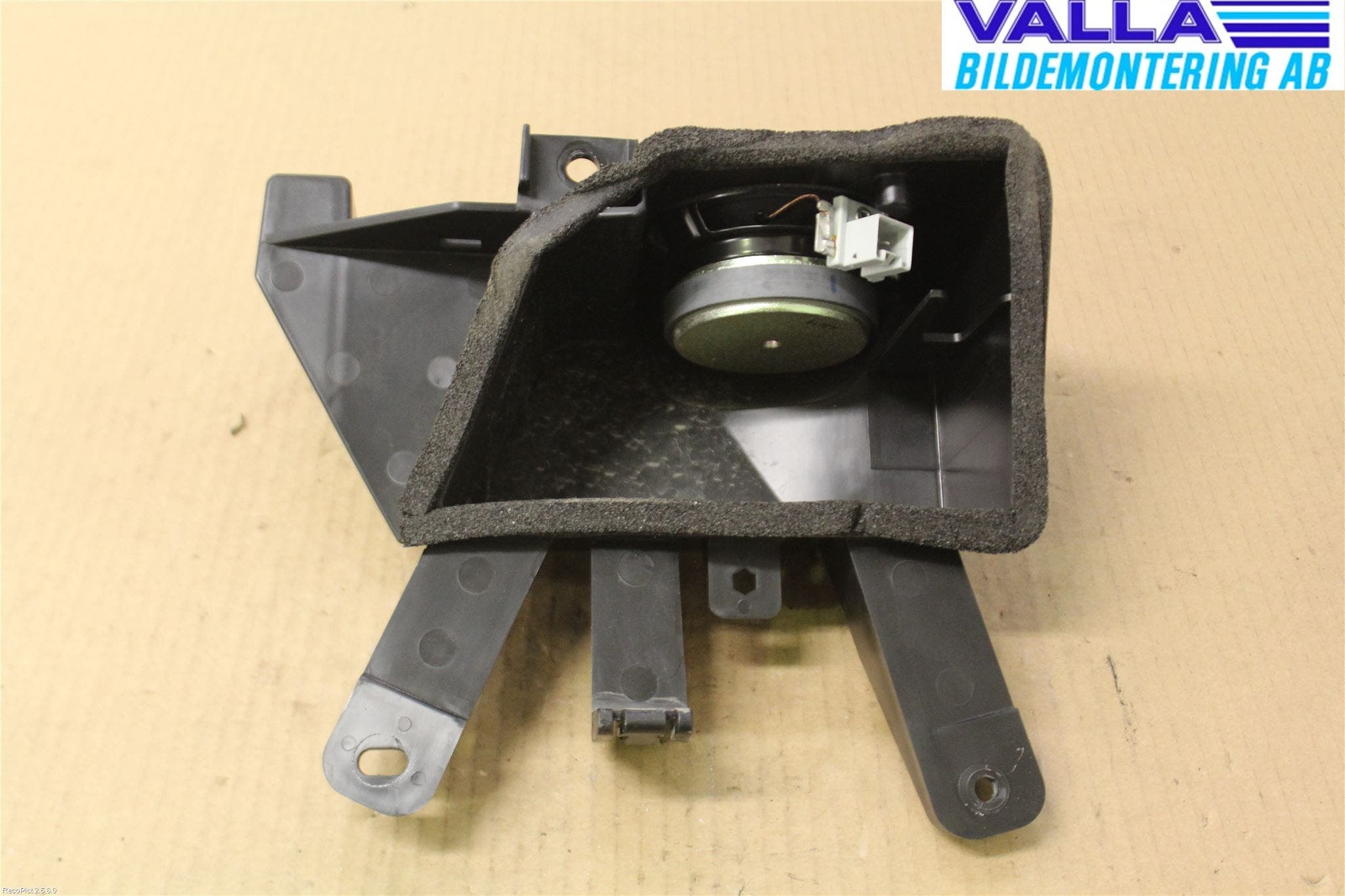 Saab 9-3 VER 2 Högtalare