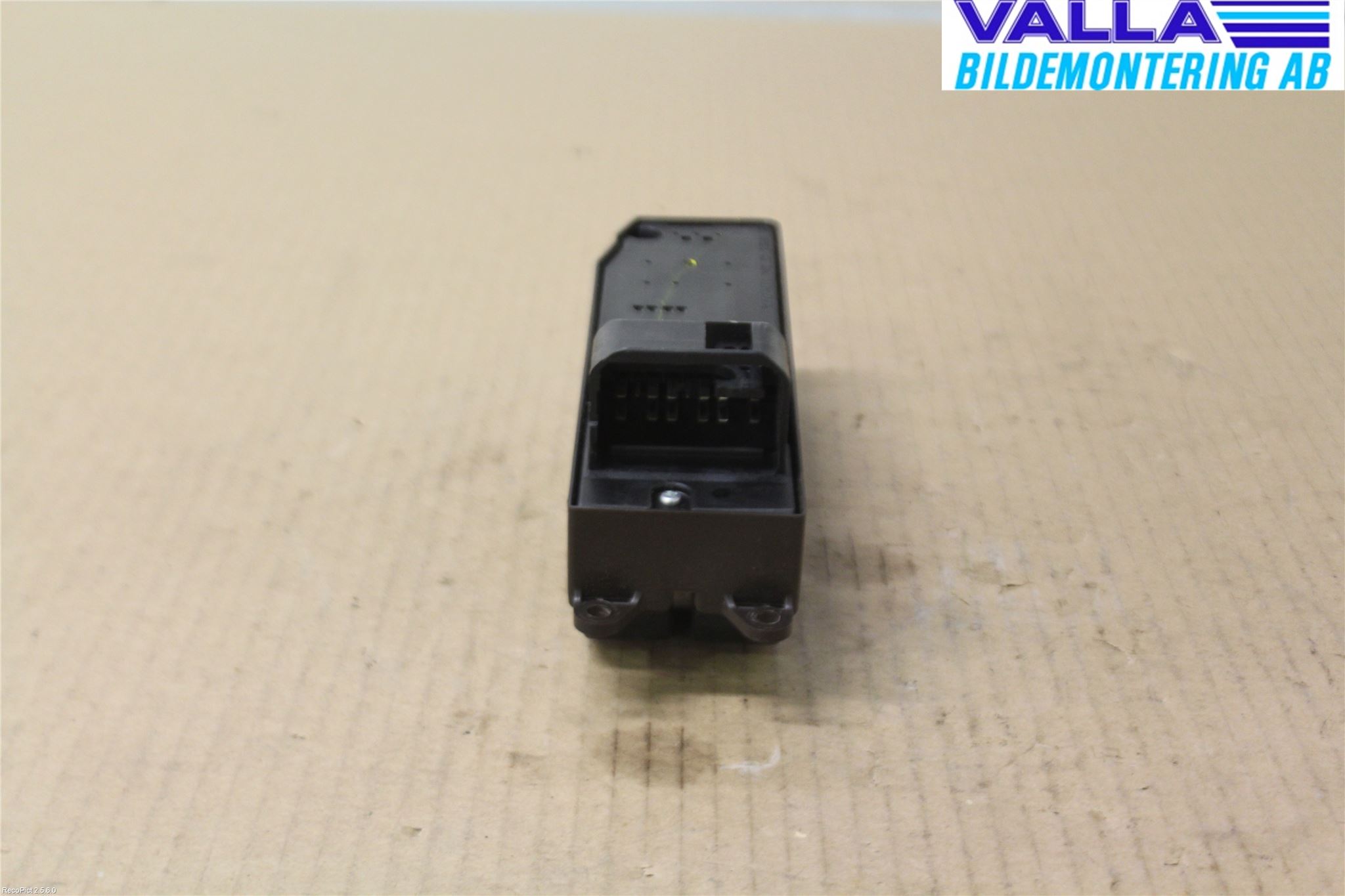 Toyota HILUX 05-16 Strömställare Elhiss