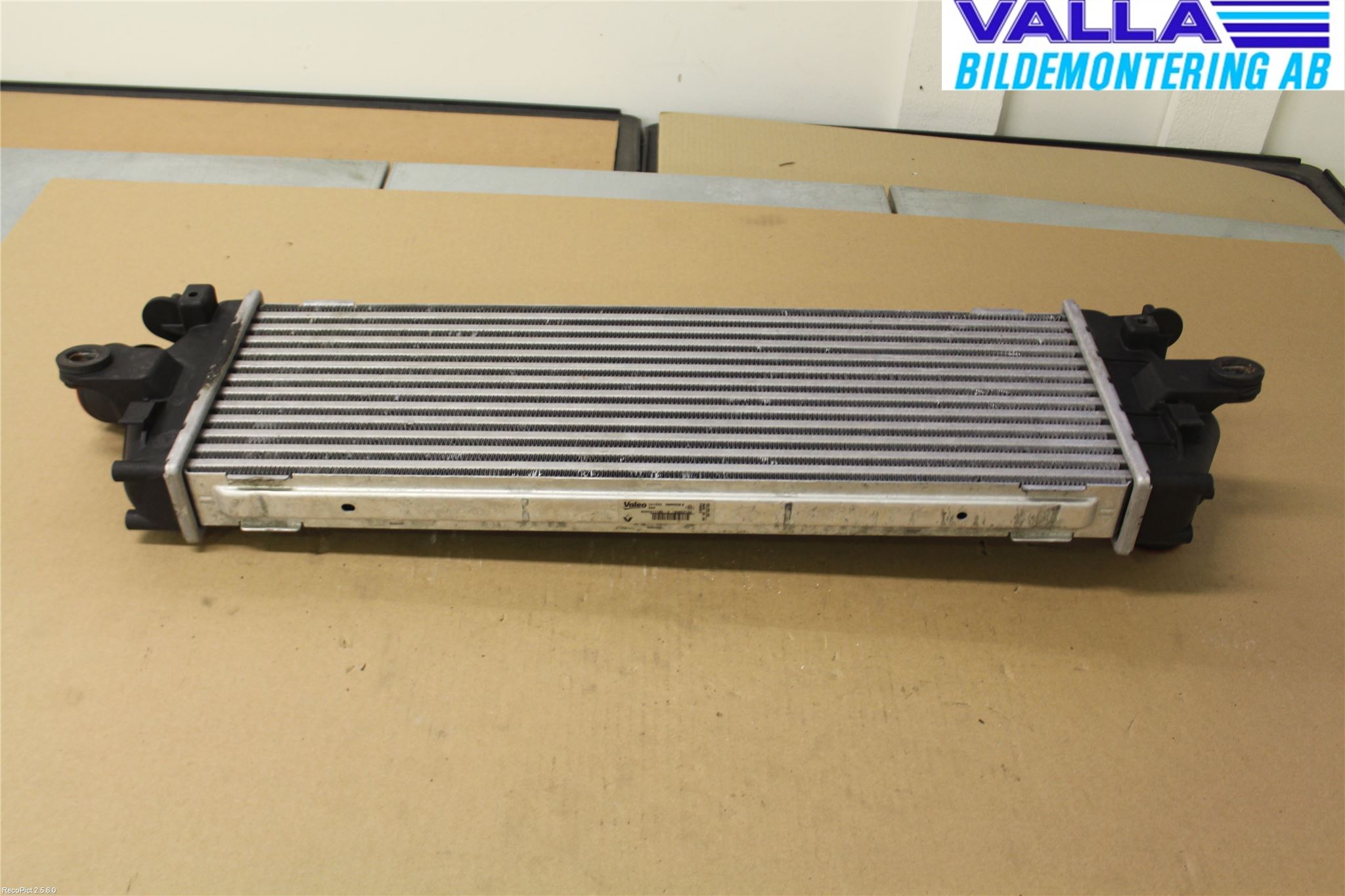 Opel VIVARO 01-14 Laddluft-Intercooler Kyl