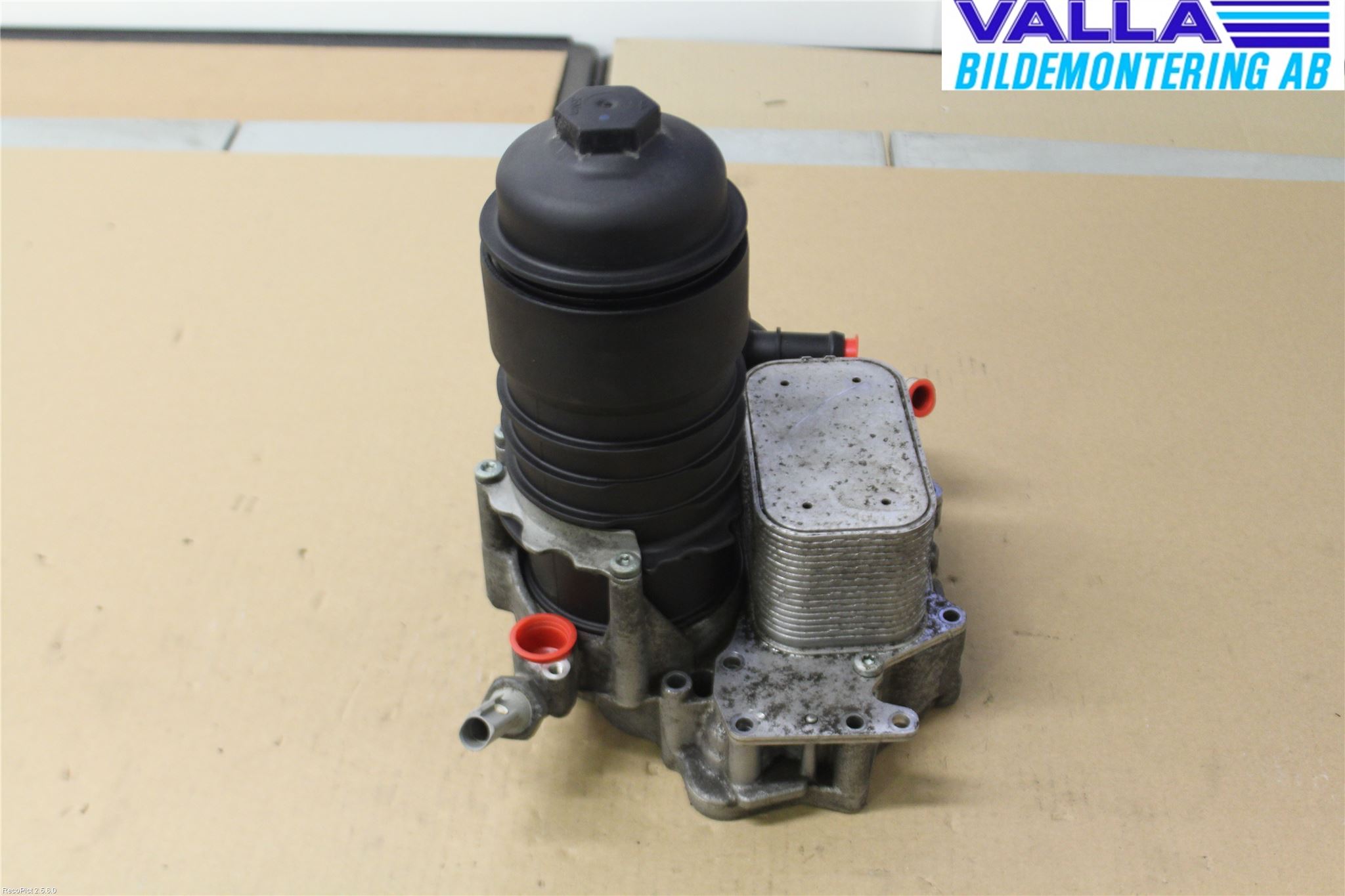 Audi ALLROAD 06-11 Oljefilterhållare