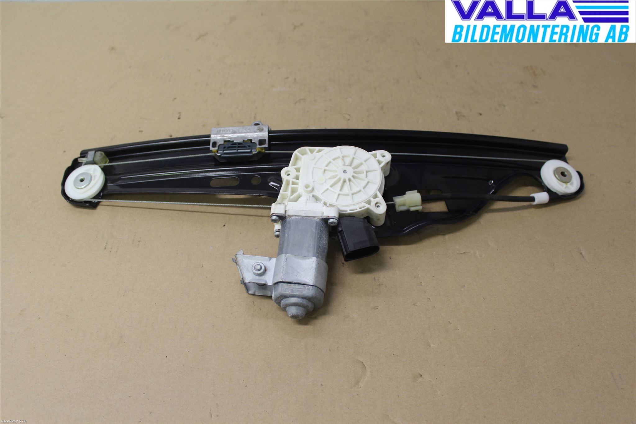 BMW 5 E60/61 Sed/Tou 02-10 Fönsterhiss El Kompl