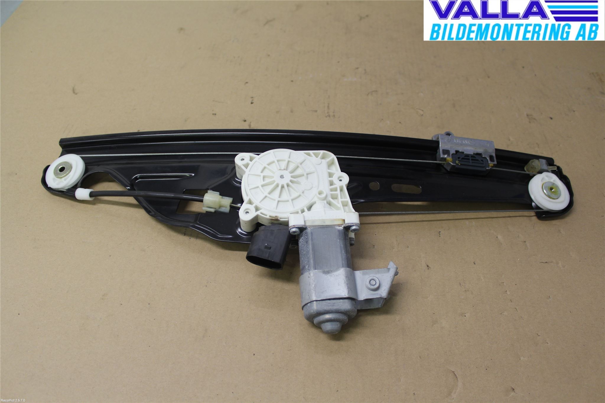 BMW 5 E60/61 Sed/Tou 02-10 Fönsterhiss El Kompl