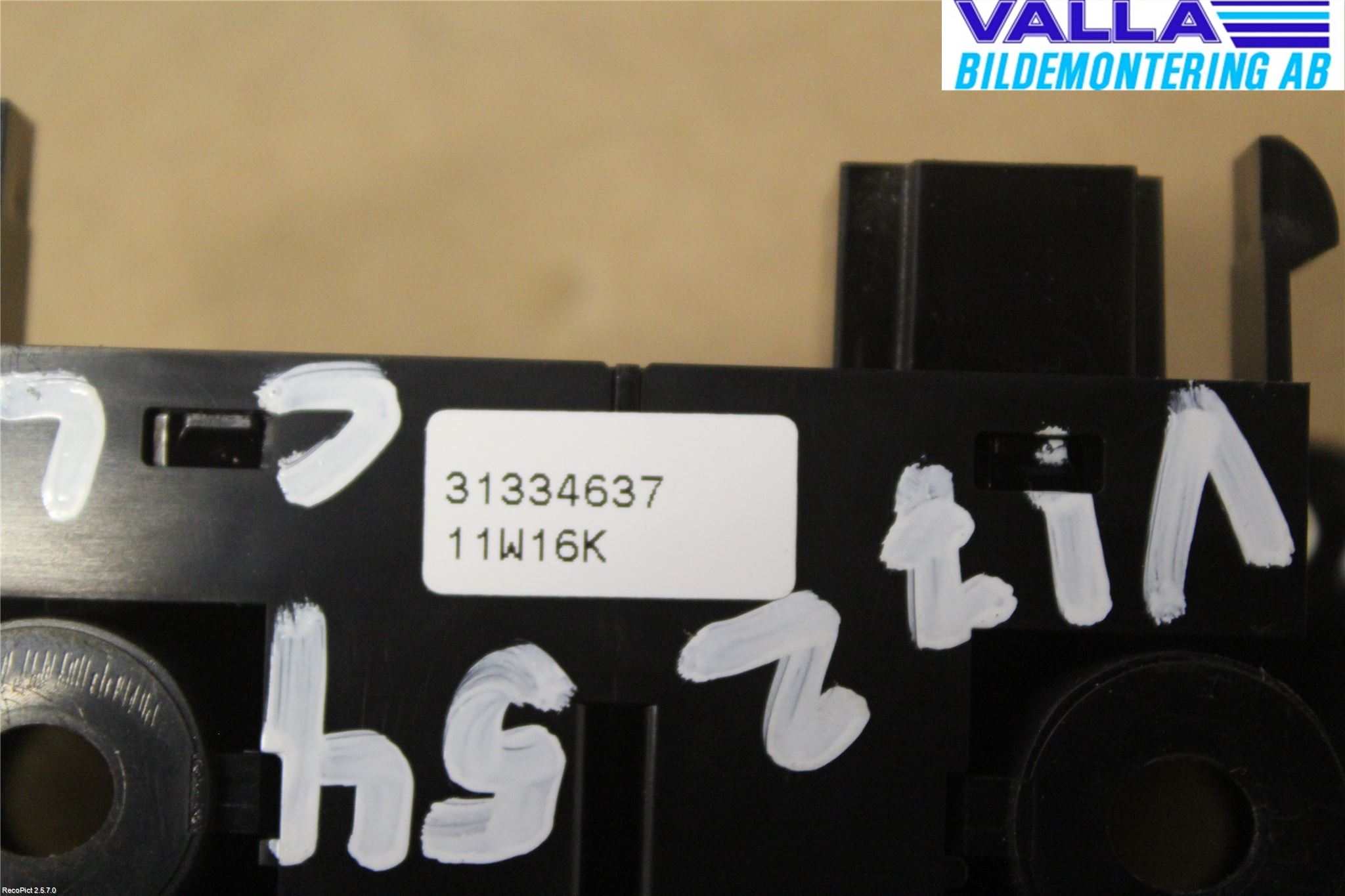 Volvo V70 08-13 Strömställare Parkeringsbroms