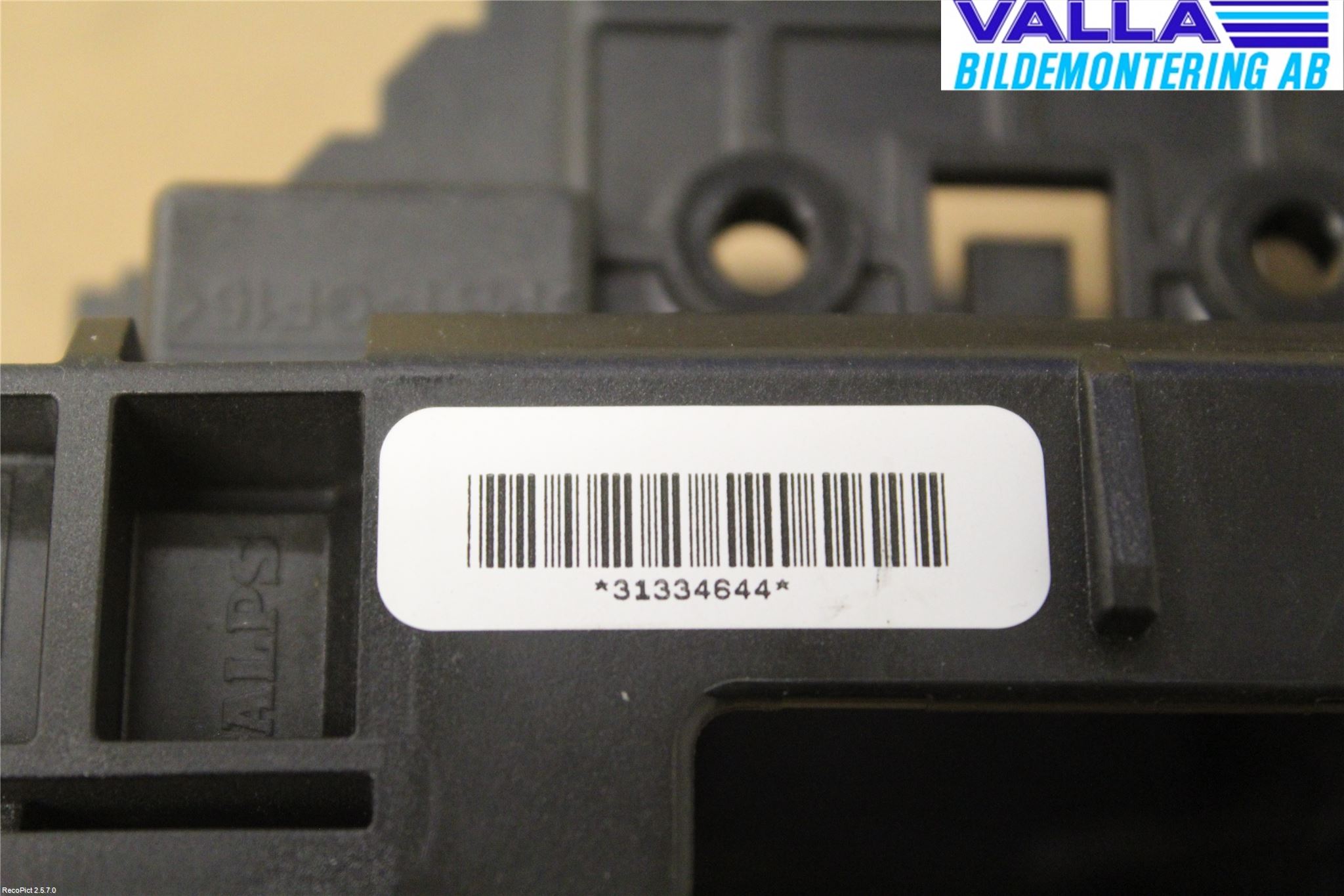 Volvo V70 08-13 Spak Konsoll-Fäste