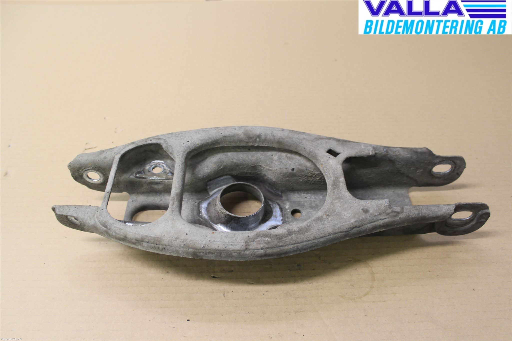 BMW 3 E92/93 Coupé/Cab 05-14 Bärarm Bak Höger