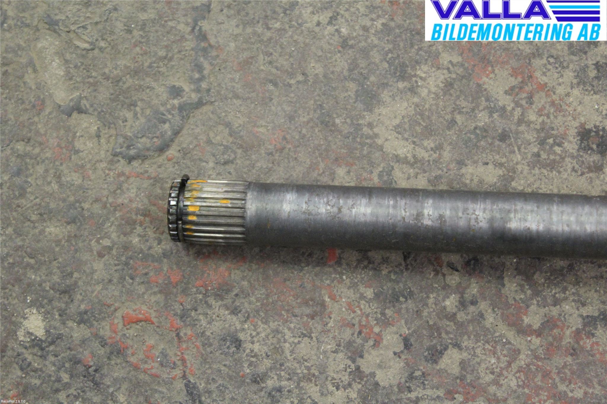 Toyota RAV 4 00-06 Drivaxel Fram Höger