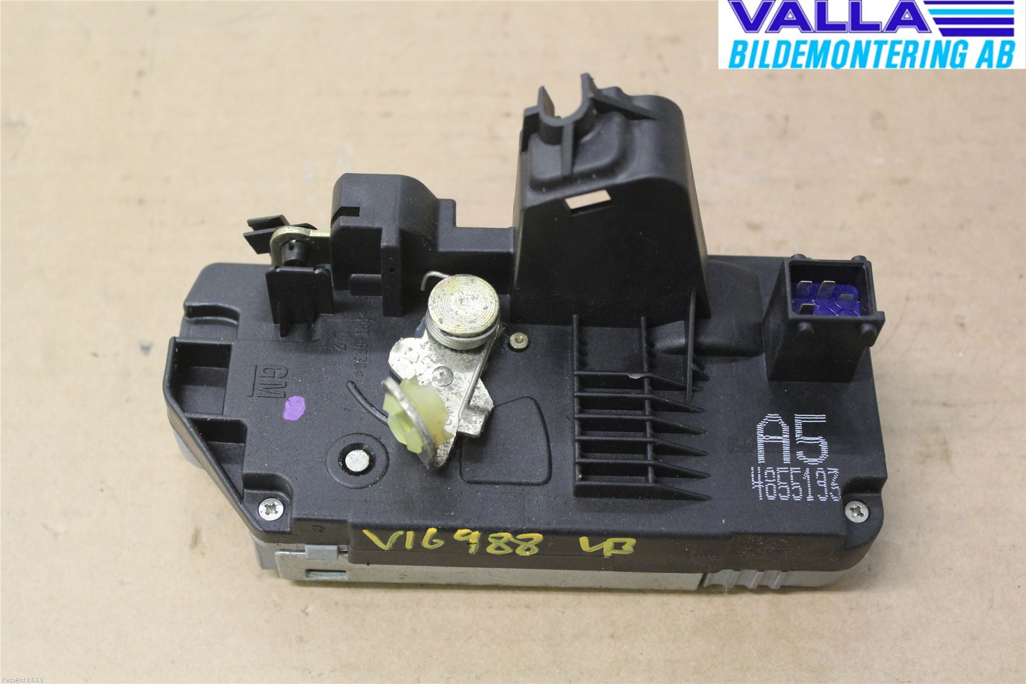 Saab 9-5     06-10 Låskista-Dörrlås