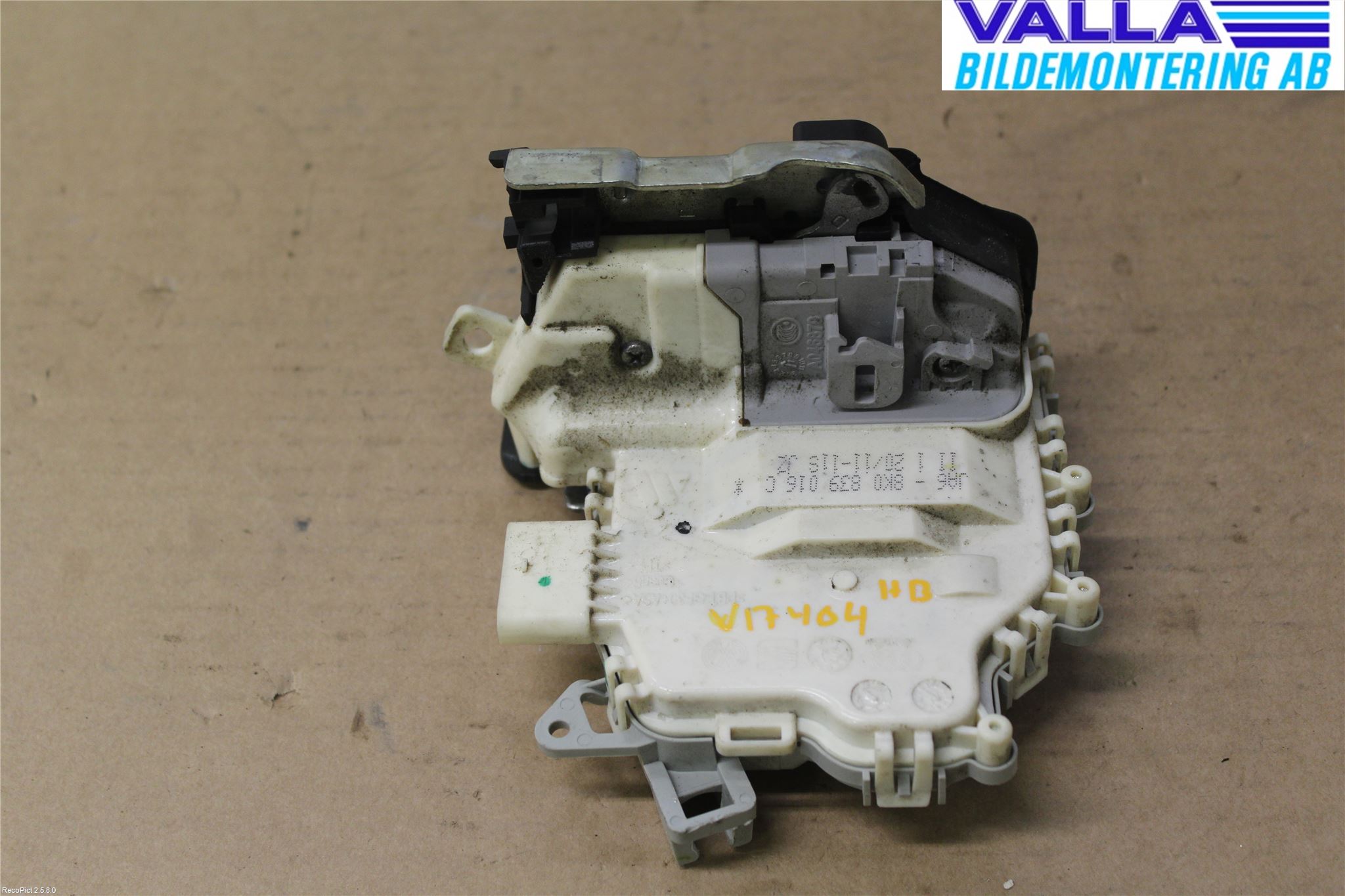 Audi A4/S4 08-11 Låskista-Dörrlås