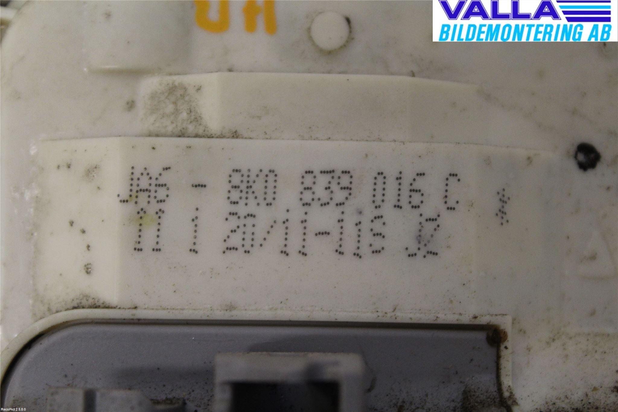 Audi A4/S4 08-11 Låskista-Dörrlås