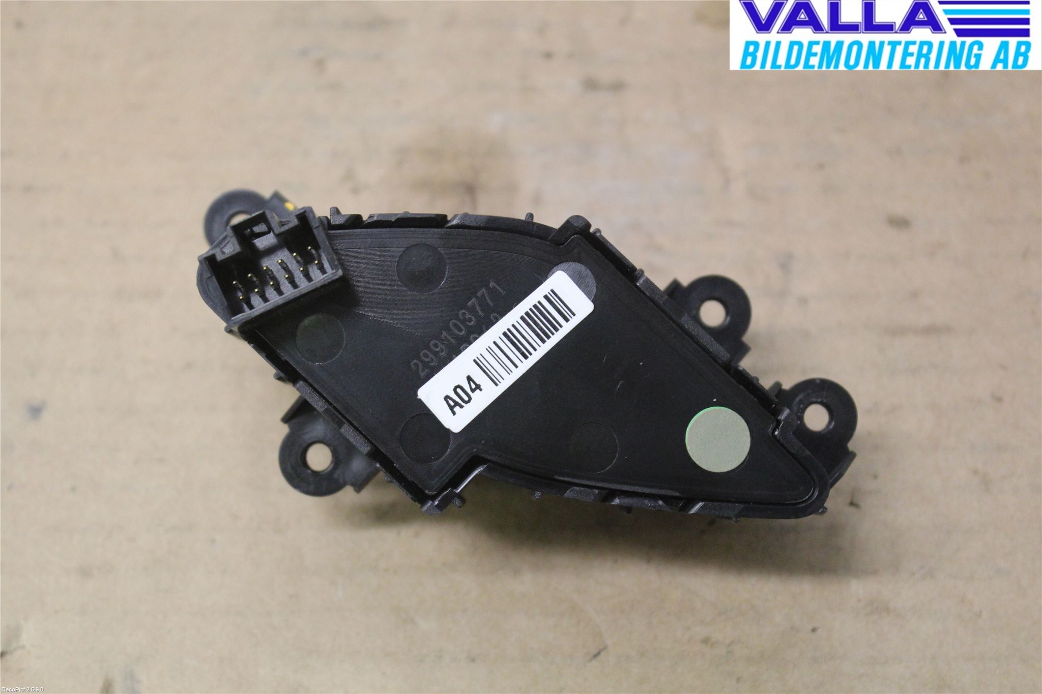 Hyundai VELOSTER 12-17 Strömställare Stolvärme