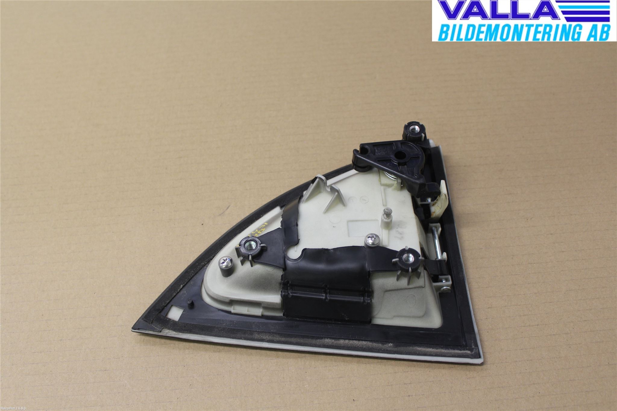 Hyundai VELOSTER 12-17 Dörrhandtag Yttre Hö