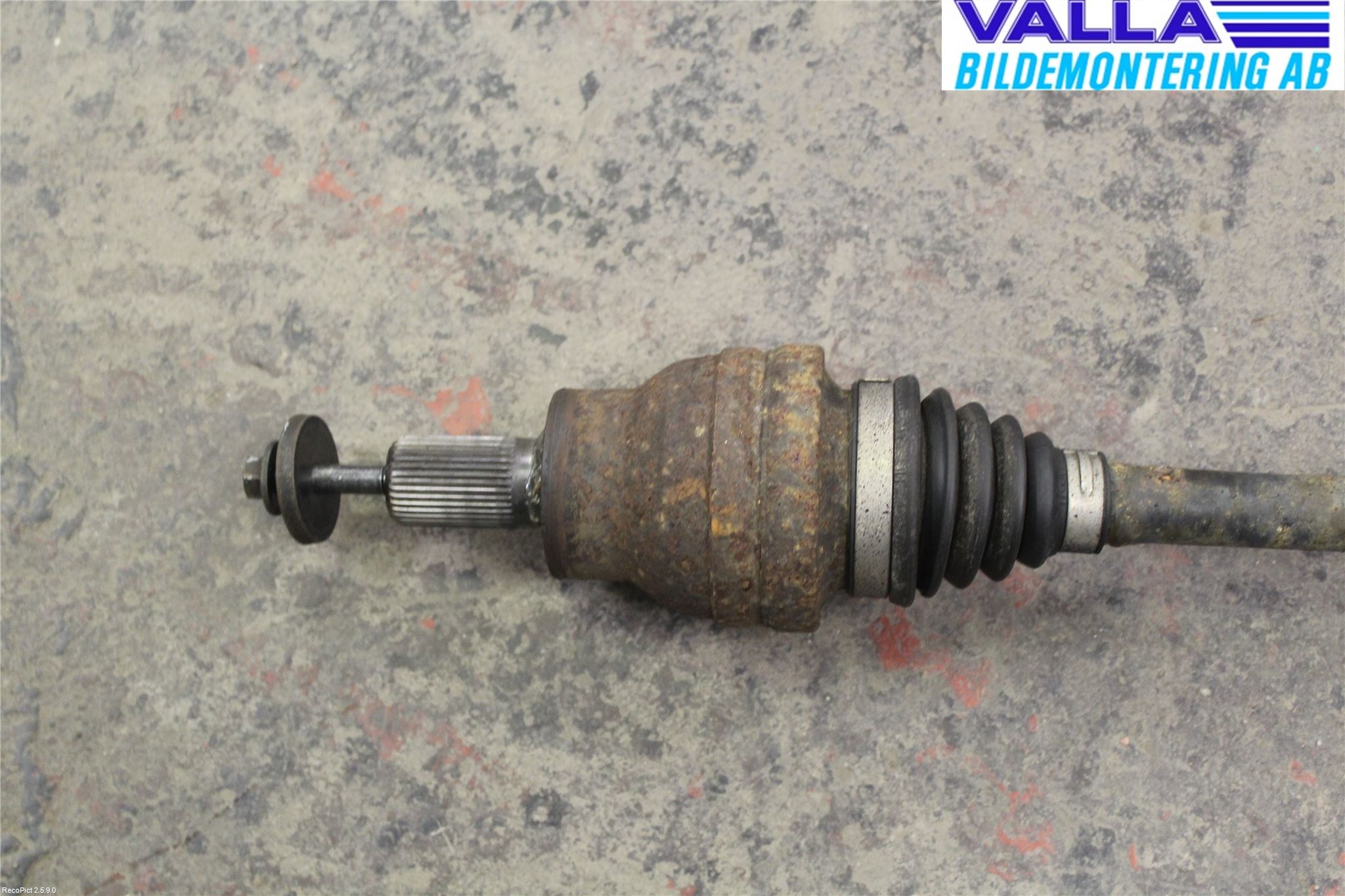 Volvo V70 05-08 Drivaxel Bak Vänster