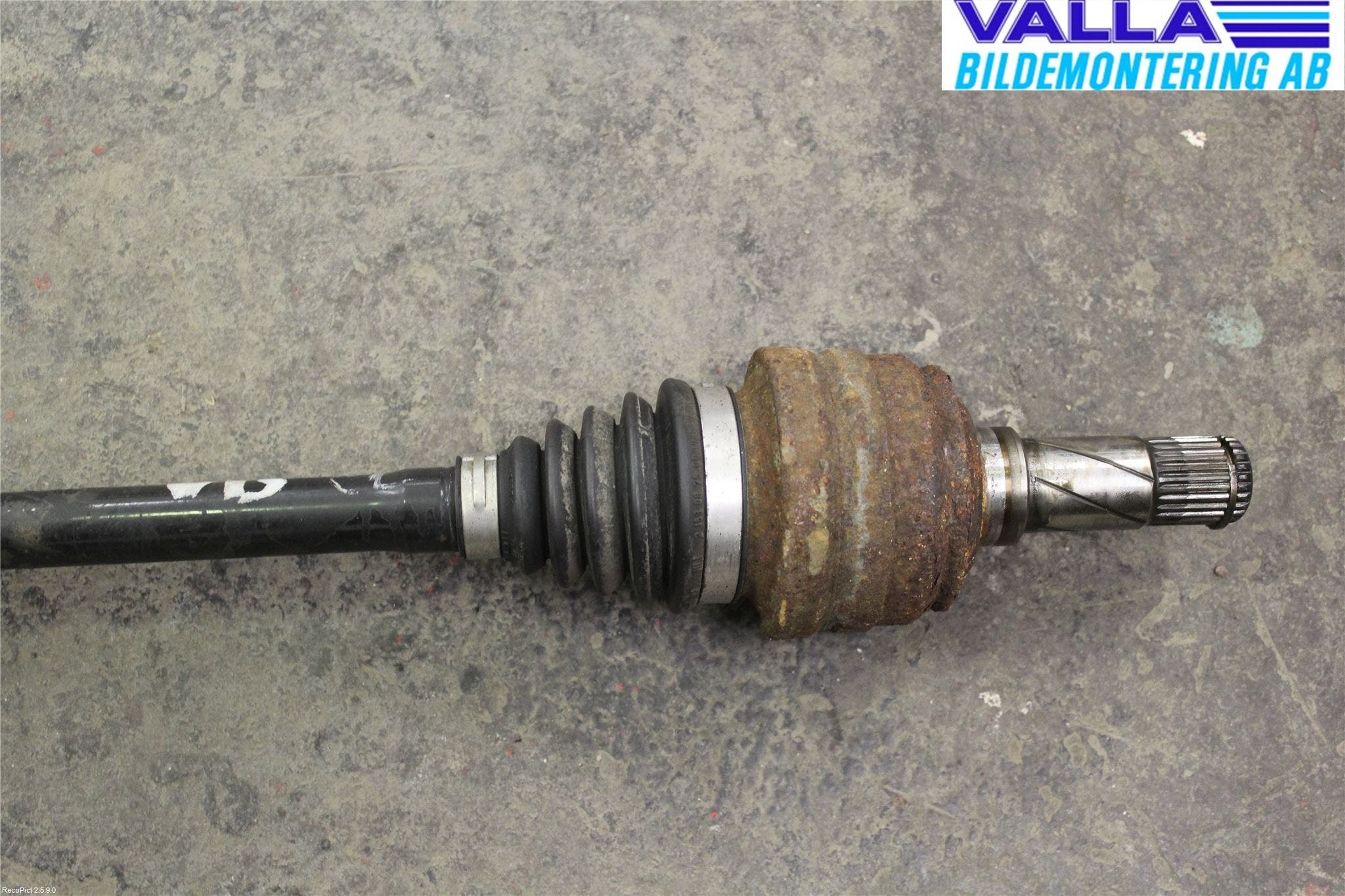 Volvo V70 05-08 Drivaxel Bak Vänster