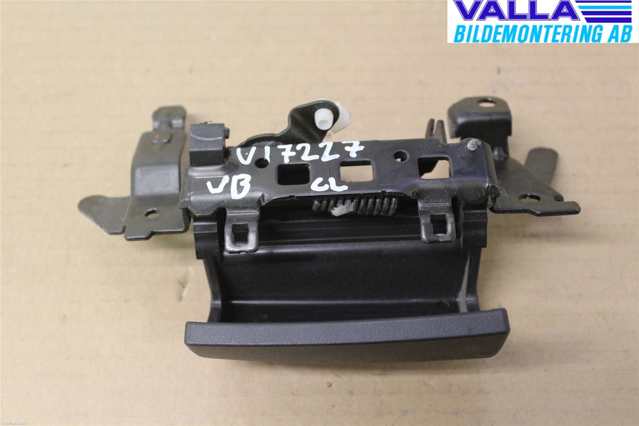 Mazda RX8 Dörrhandtag Inre Vä