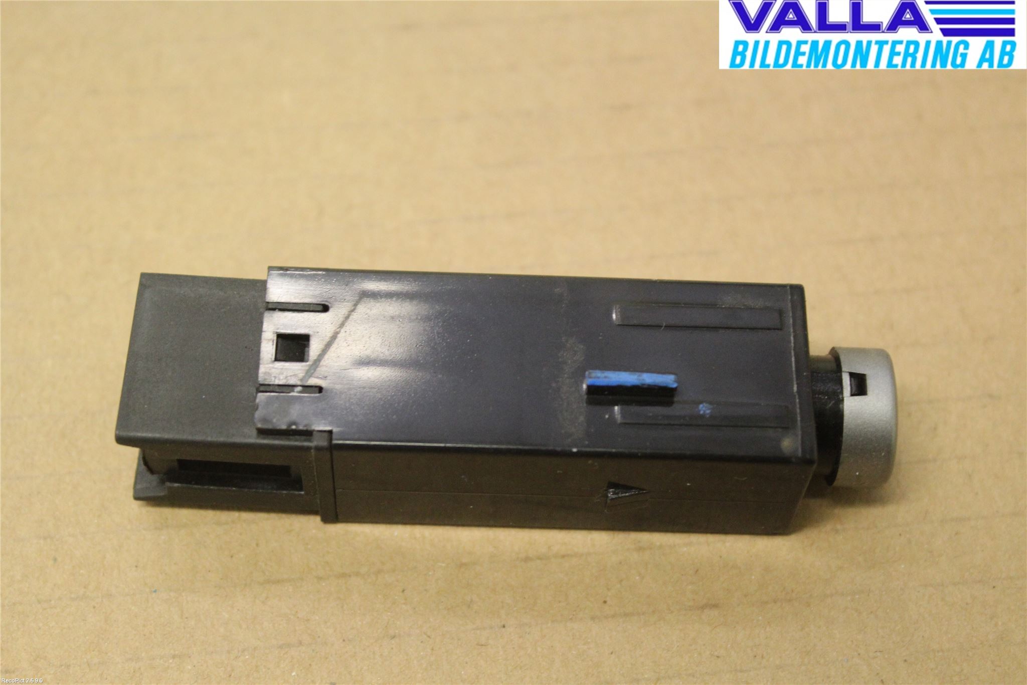 Mazda BT-50 Strömställare Elruta