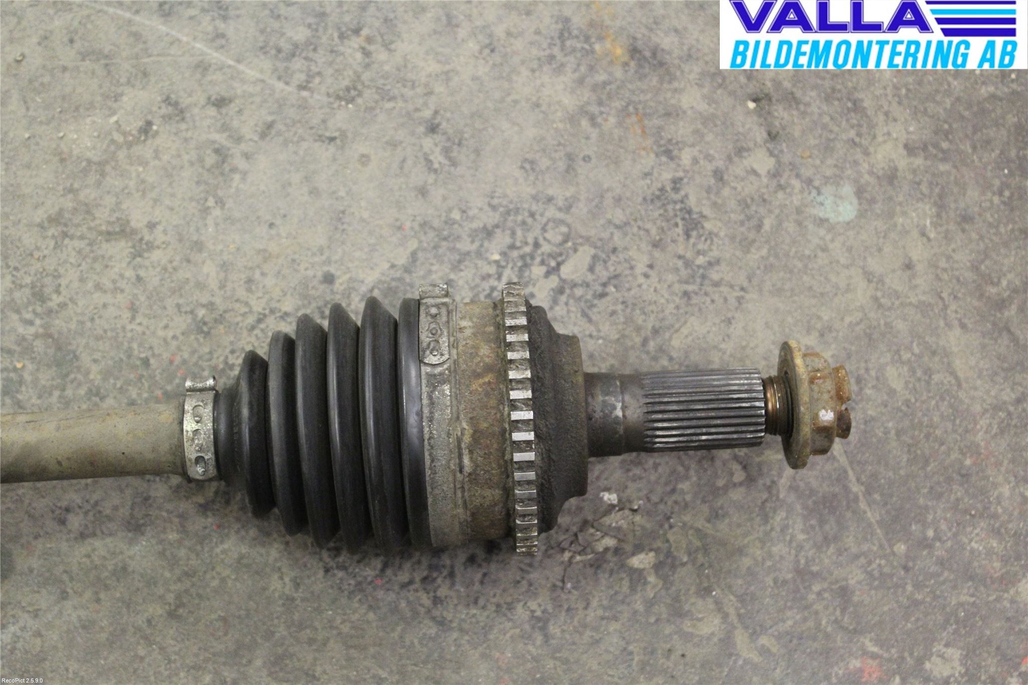 Mazda 6 02-08 Drivaxel Fram Höger