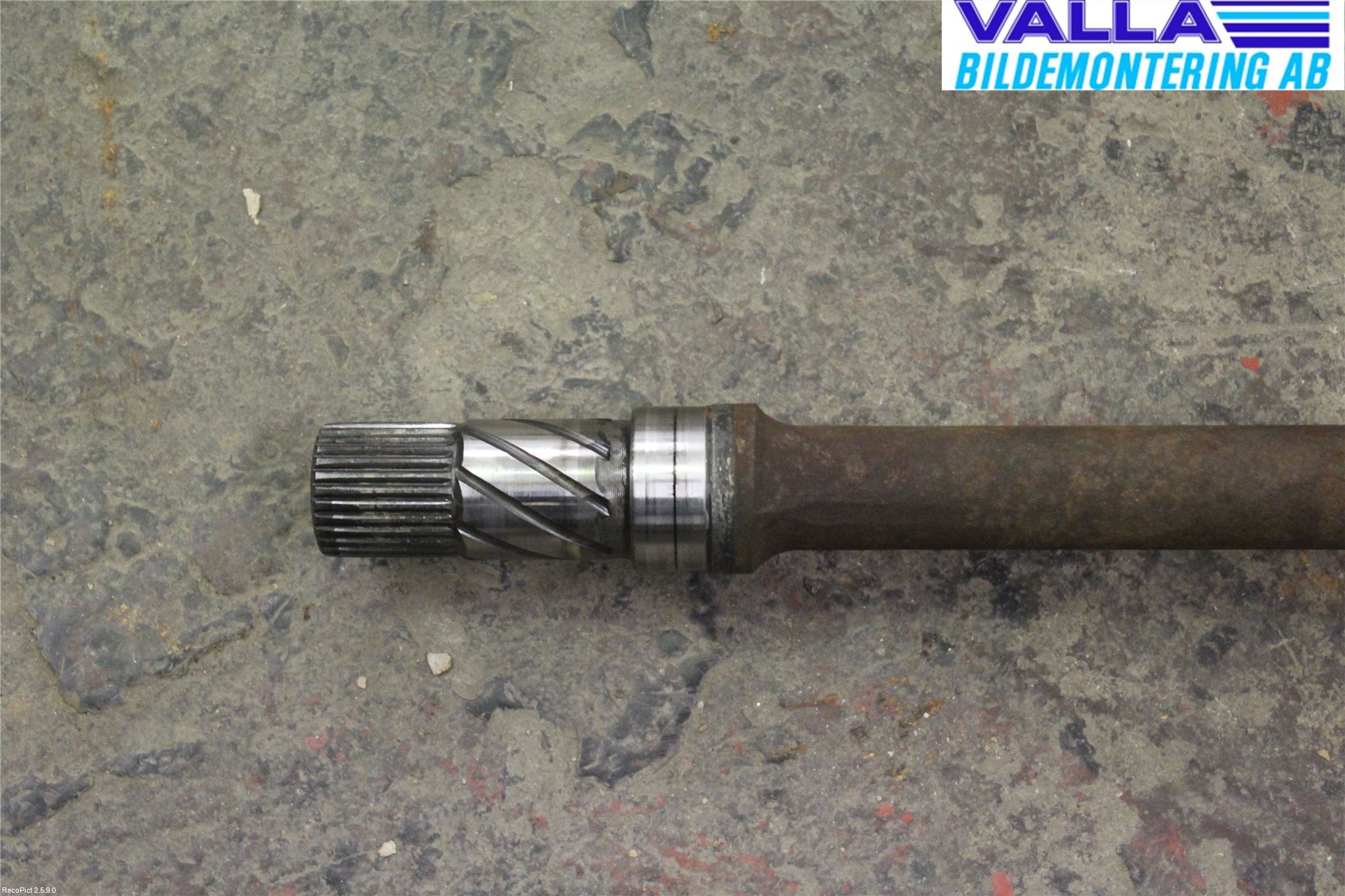 Mazda 6 02-08 Drivaxel Fram Höger