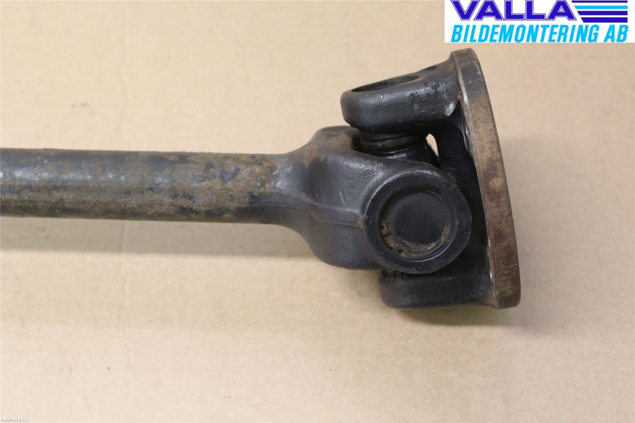 Jaguar XK8/XKR   96-06 Drivaxel Bak Höger