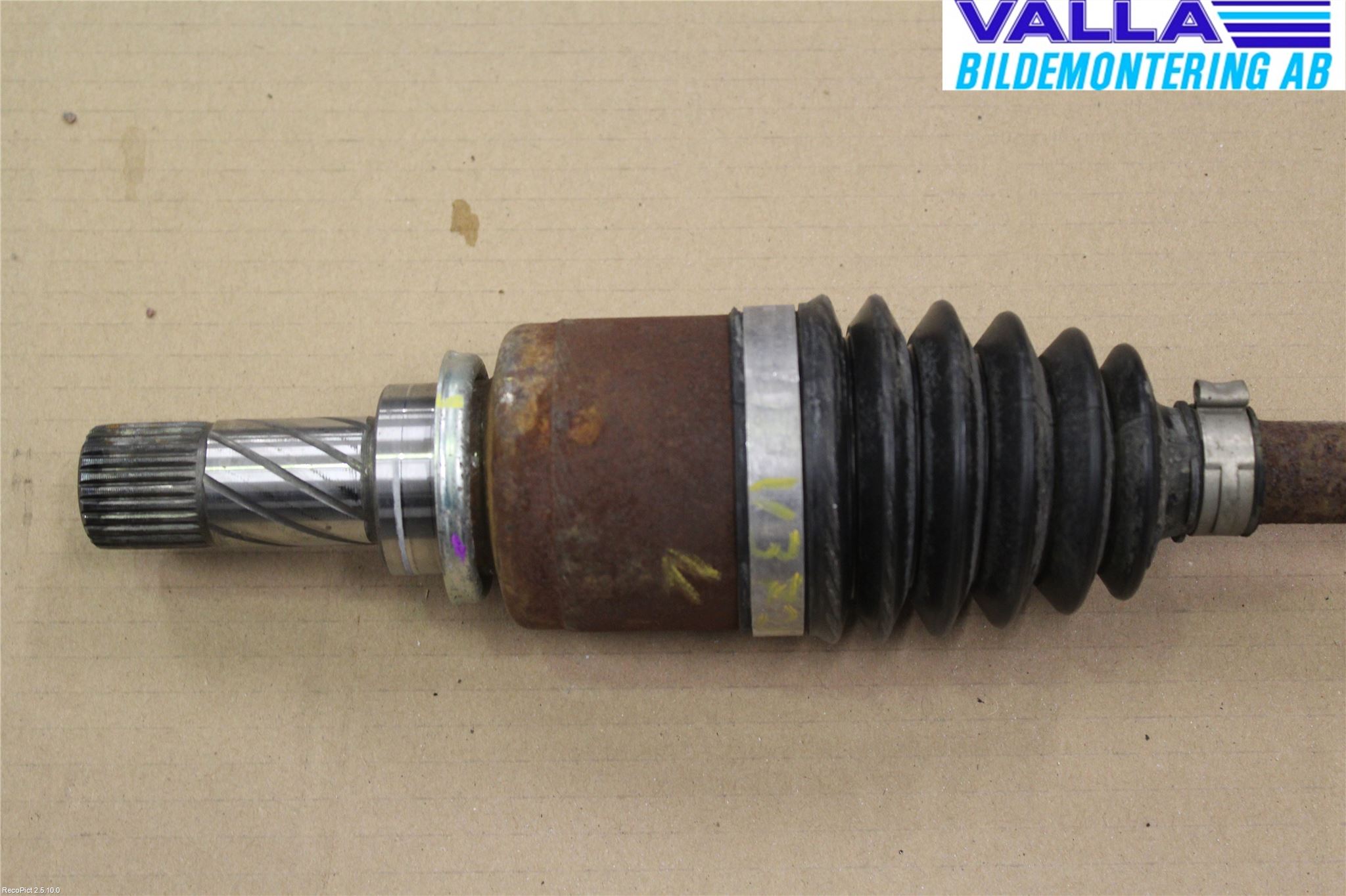 Renault CLIO III  09-12 Drivaxel Fram Vänster