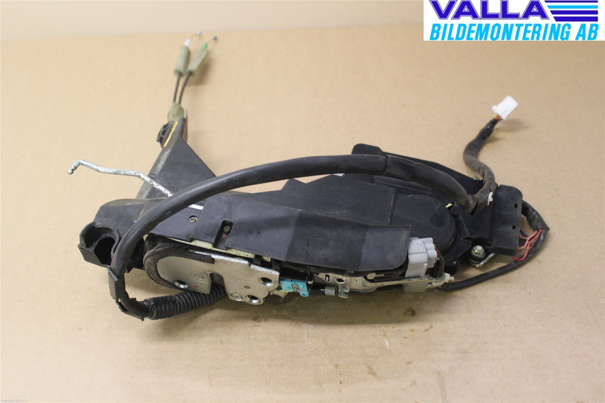 Lexus LS 430 01-06 Låskista-Dörrlås