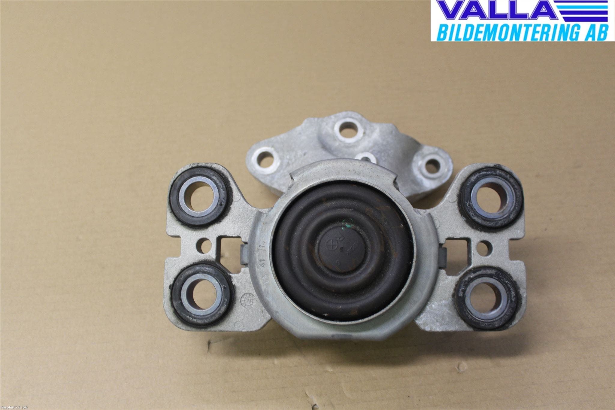 Volvo V70 14-16 Motorkudde